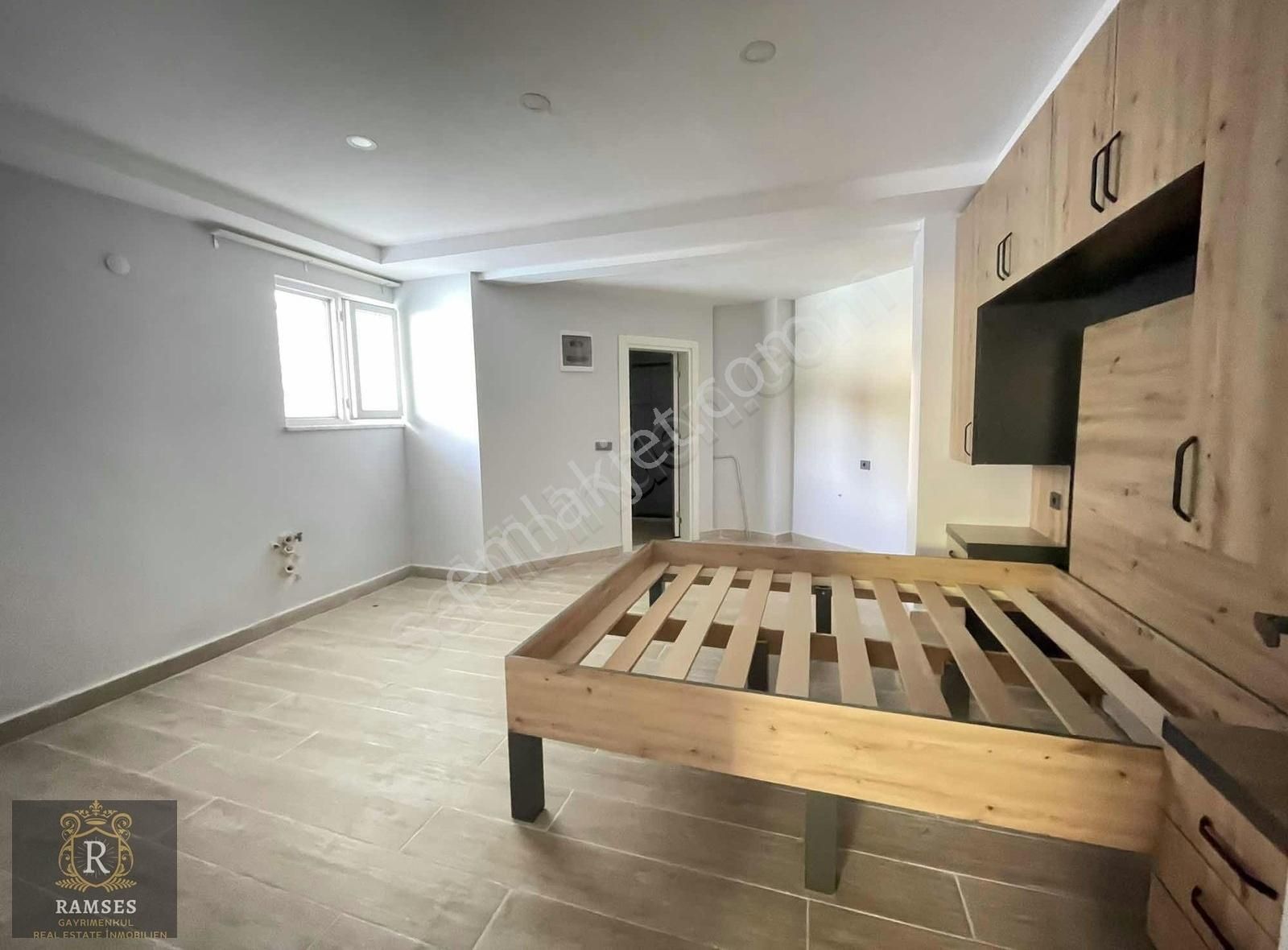 Side'de Denize 450 M. 3+1 Satılık Daire - Görsel 7