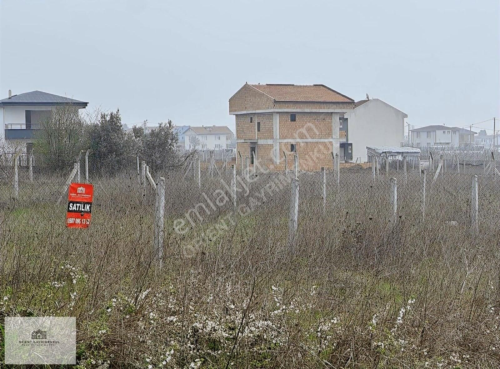 Silivri Gümüşyaka Keşişdere Mevkii 713 M2 Arsa