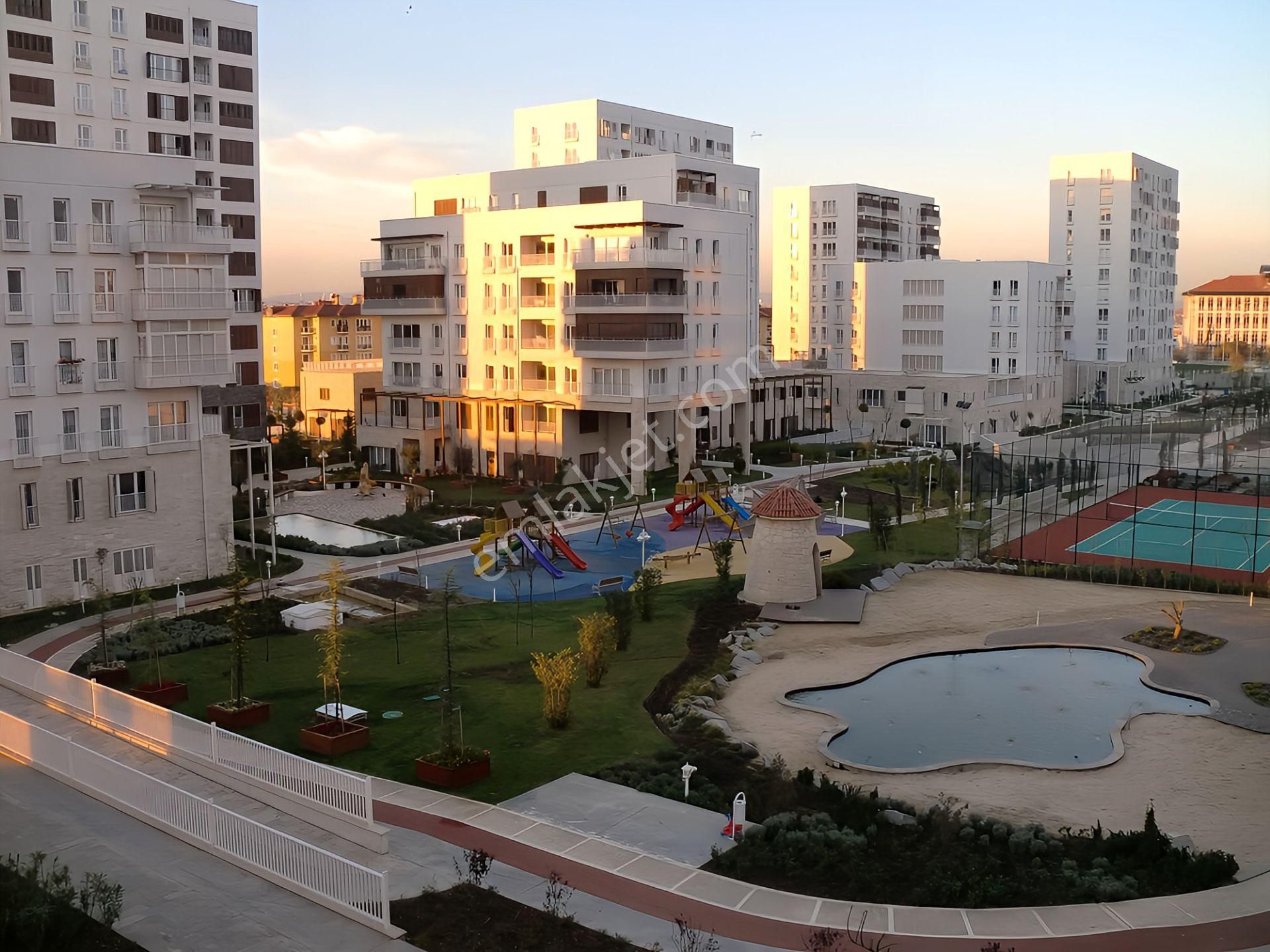 Seeeworld Sinpaş Ege Boyu 1+1 64m2 Dekorlu Kiralık Egeboyu