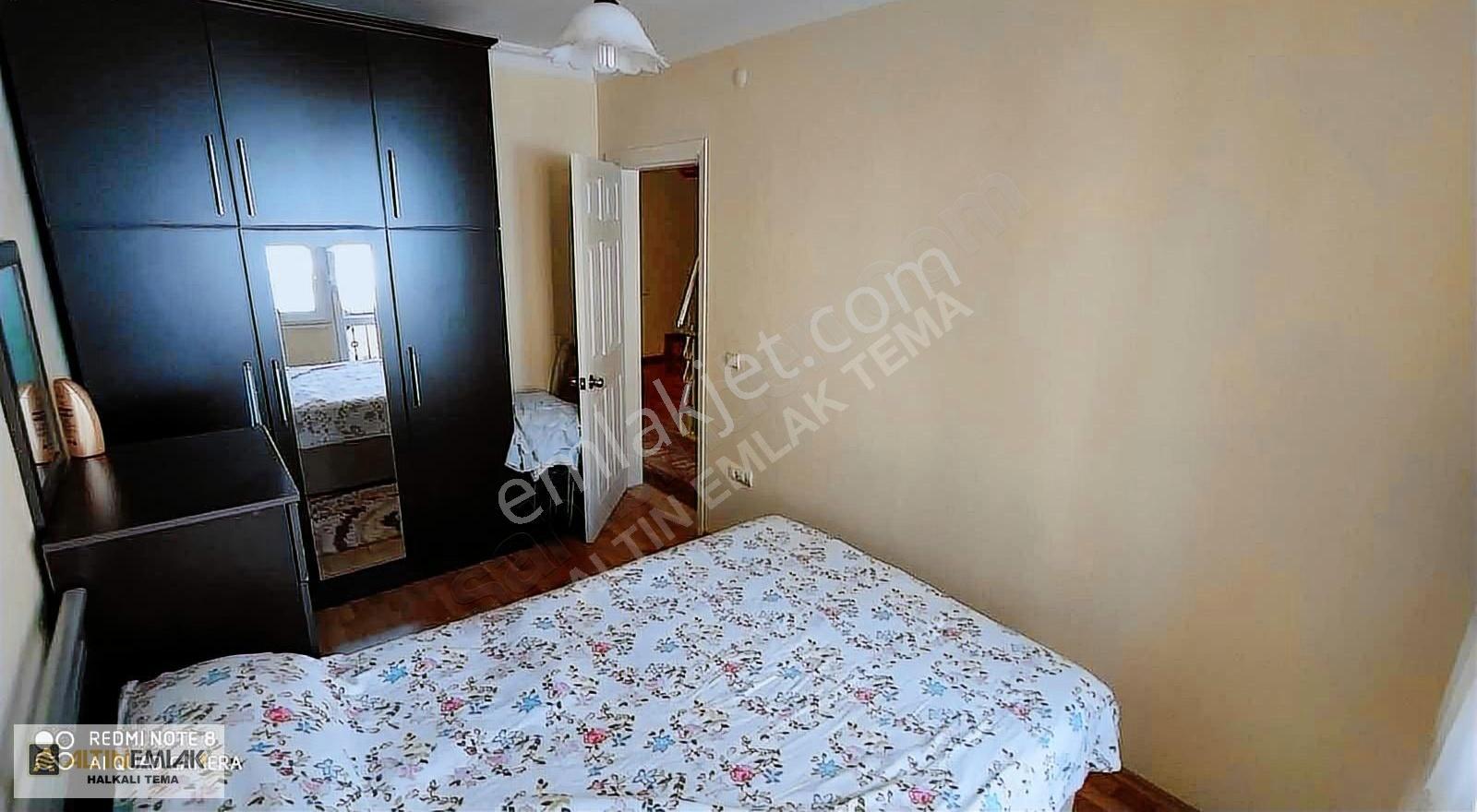 Yeniçiftlik'de 4+1 120m2 Denize Sıfır Eşyalı Satılık Villa - Görsel 28