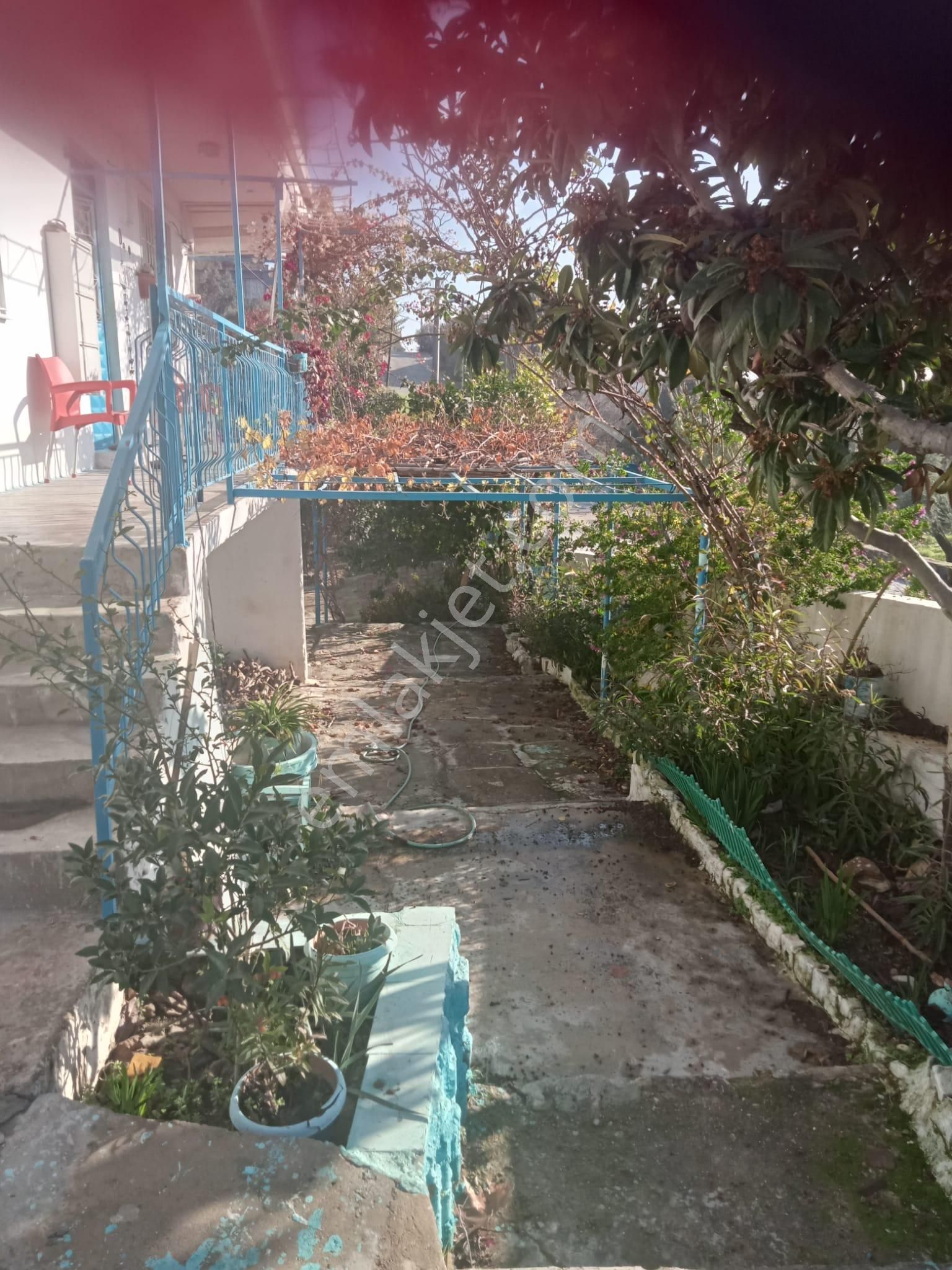 Güllübahçe De Keyifli Bahçesiyle Müstakil İki Katlı Ev - Görsel 7