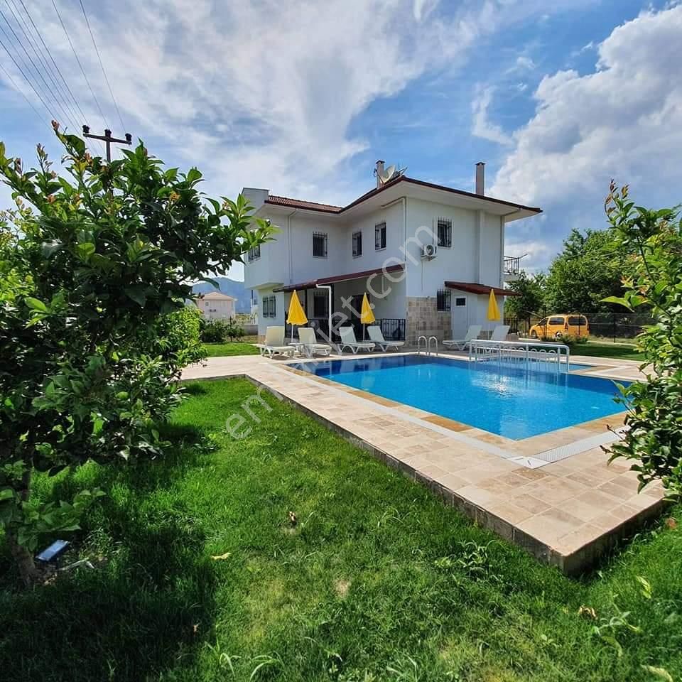 Dalyan’da Satılık Müstakil Havuzlu Villa – Isı Pompalı, 3+1 Dubleks