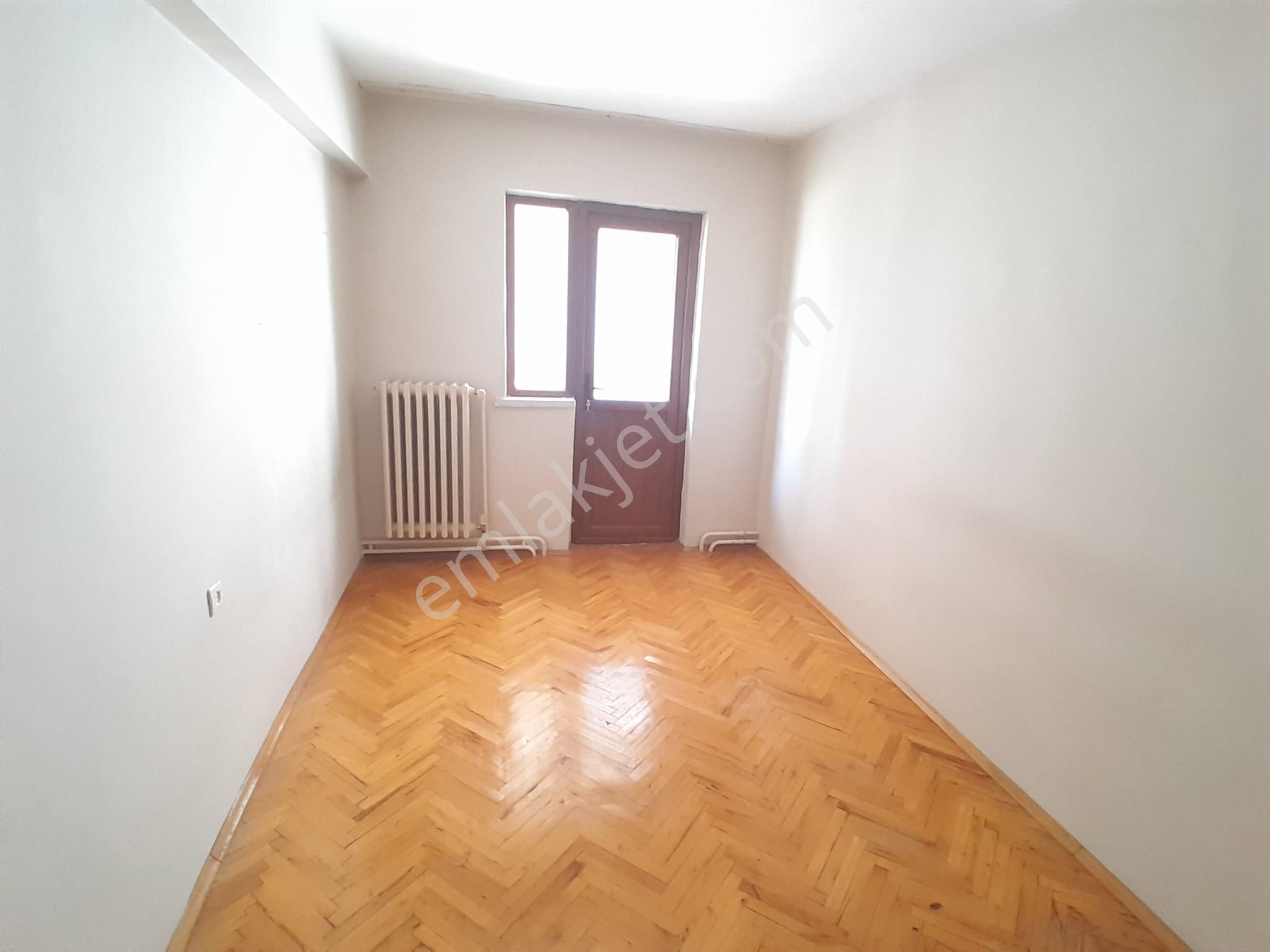 Sinan Caddesi Köprü Yakını 3+1 ,kombili, Y.giriş, Vadi Manzaralı... - Görsel 2