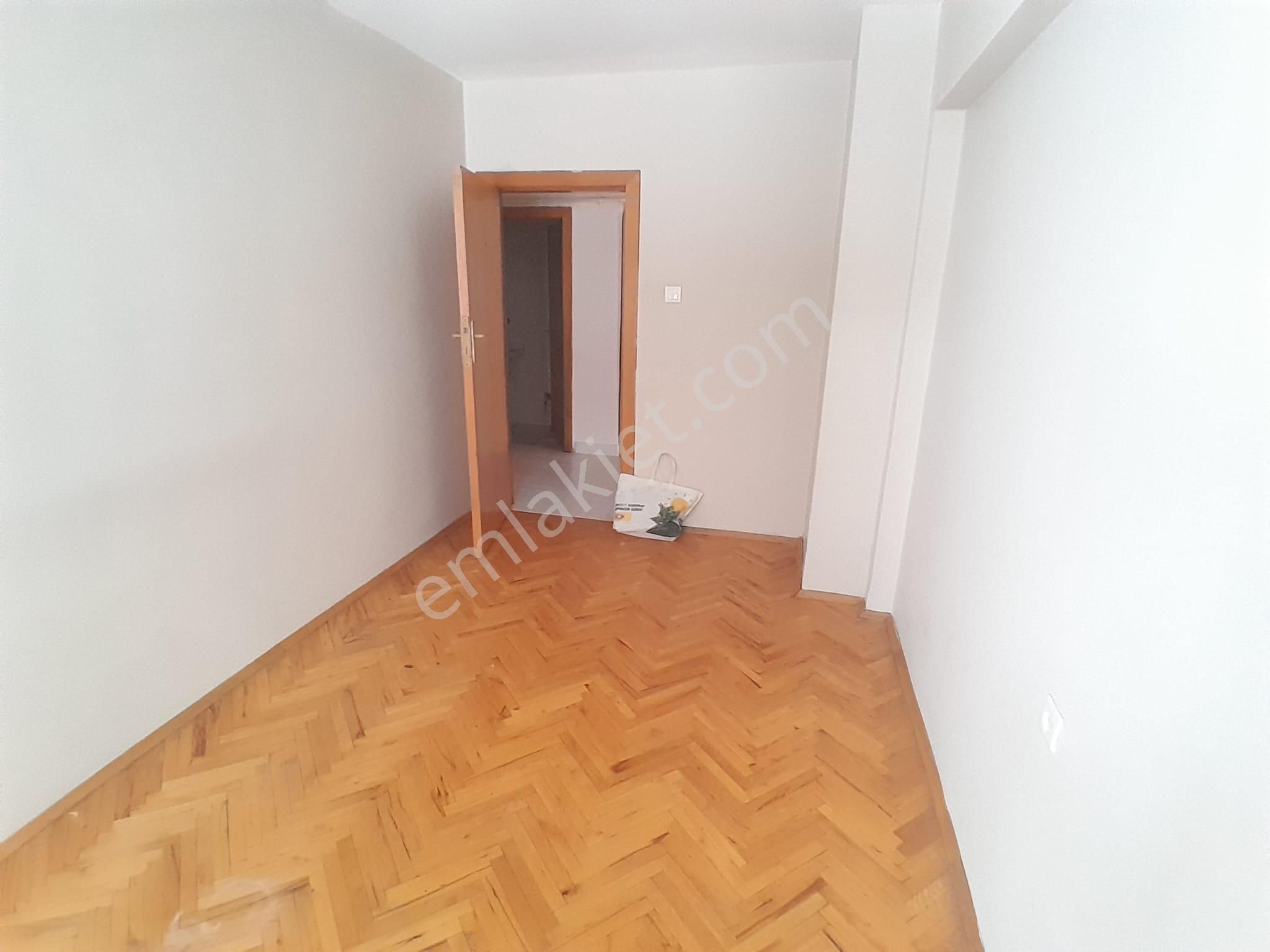 Sinan Caddesi Köprü Yakını 3+1 ,kombili, Y.giriş, Vadi Manzaralı... - Görsel 15