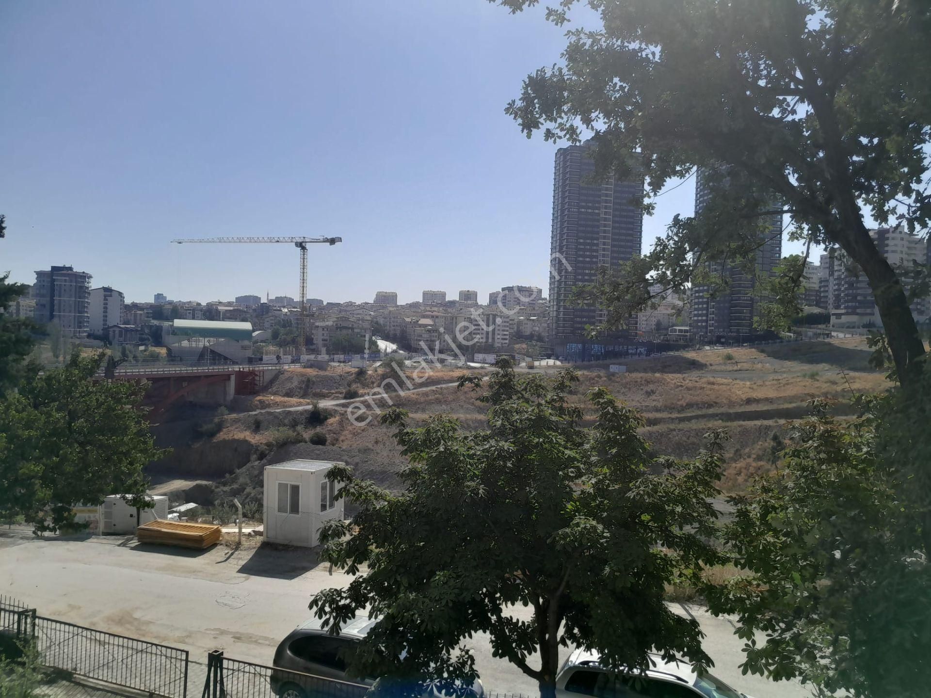 Sinan Caddesi Köprü Yakını 3+1 ,kombili, Y.giriş, Vadi Manzaralı...