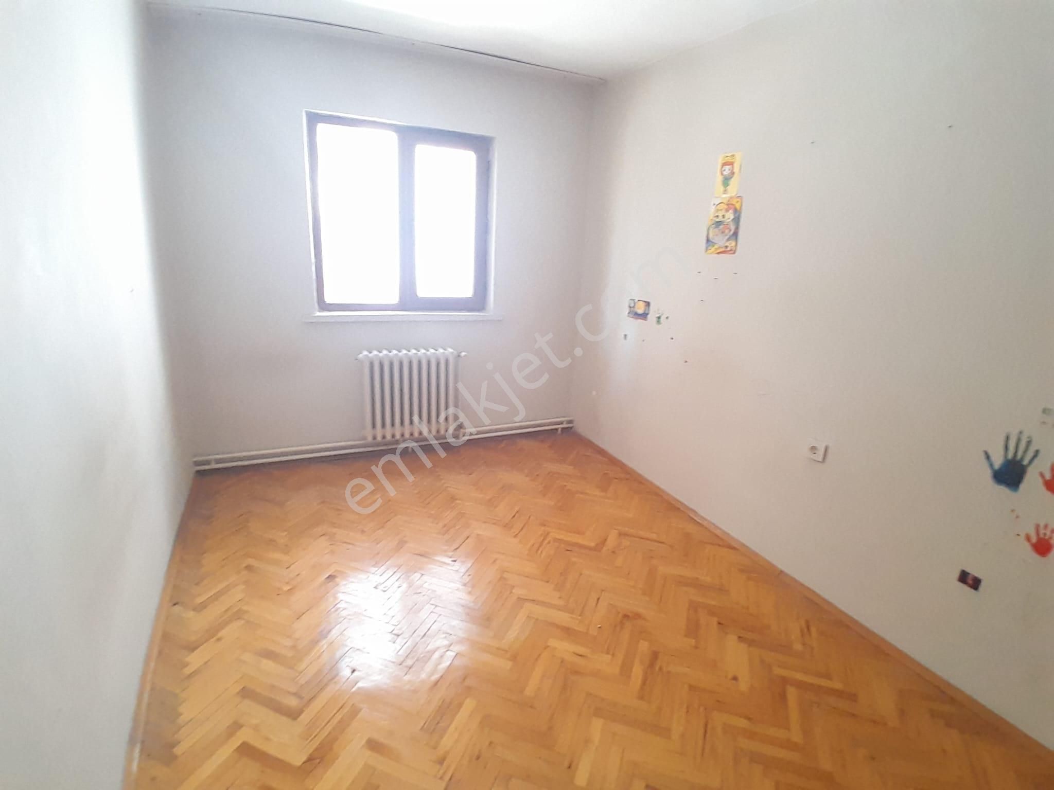 Sinan Caddesi Köprü Yakını 3+1 ,kombili, Y.giriş, Vadi Manzaralı... - Görsel 24