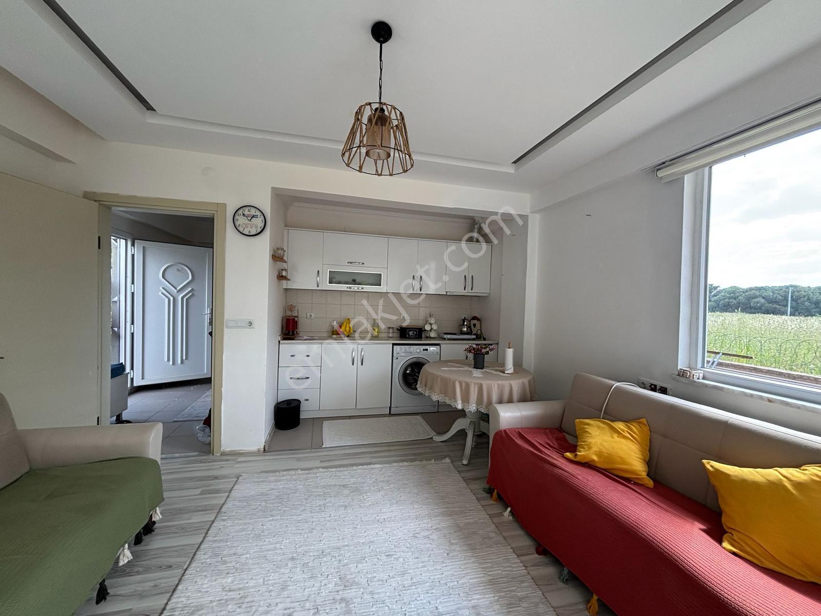 Çanakkale Biga Çeşmealtı Satılık 384m2 Eşyalı Villa - Görsel 3