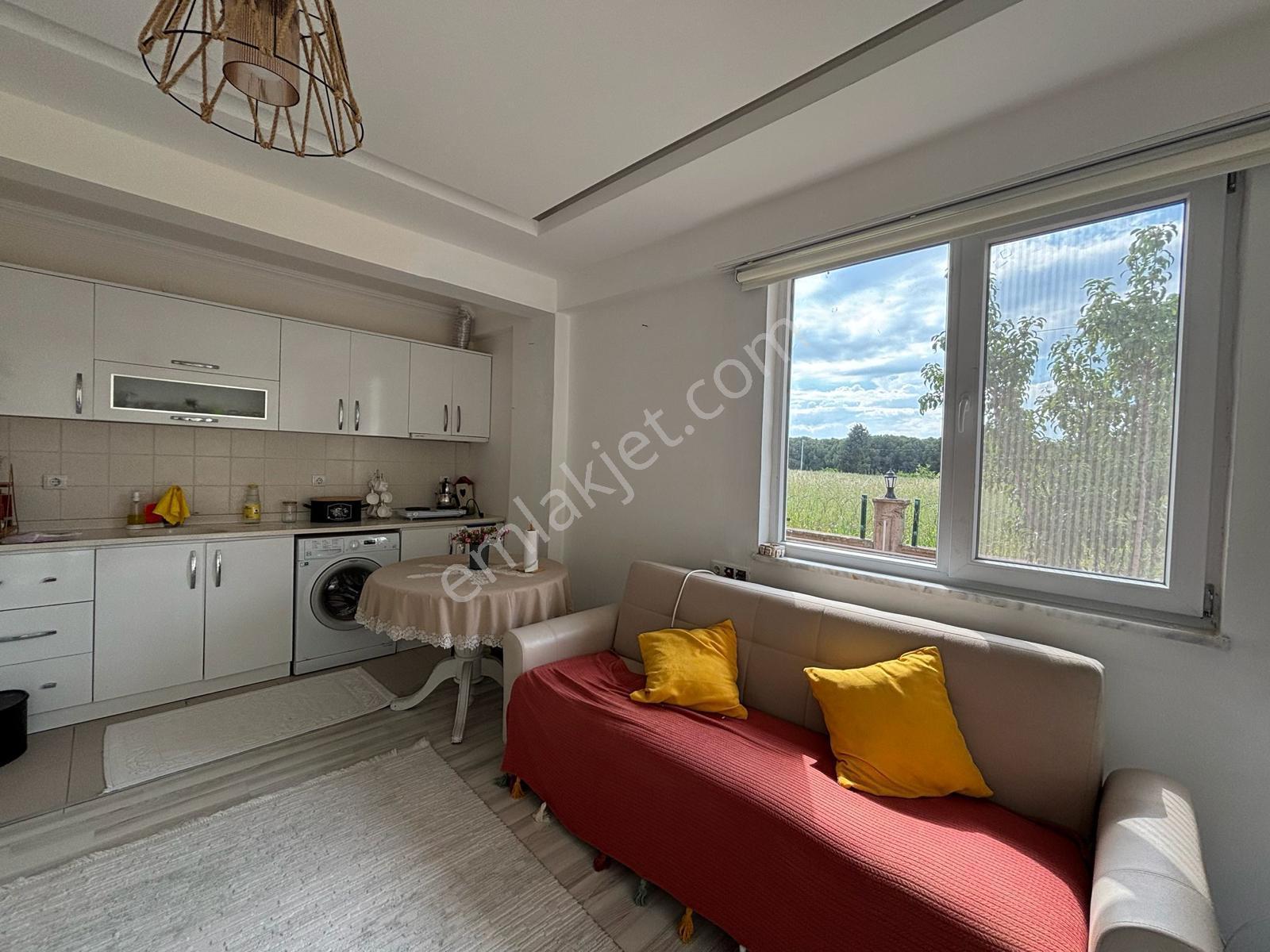 Çanakkale Biga Çeşmealtı Satılık 384m2 Eşyalı Villa - Görsel 7