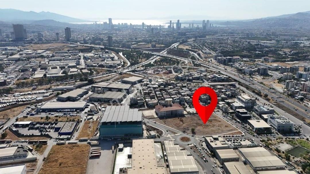 İzmir Pınarbaşında Sanayi İmarlı Emsalsiz Satılık Kupon Arsa