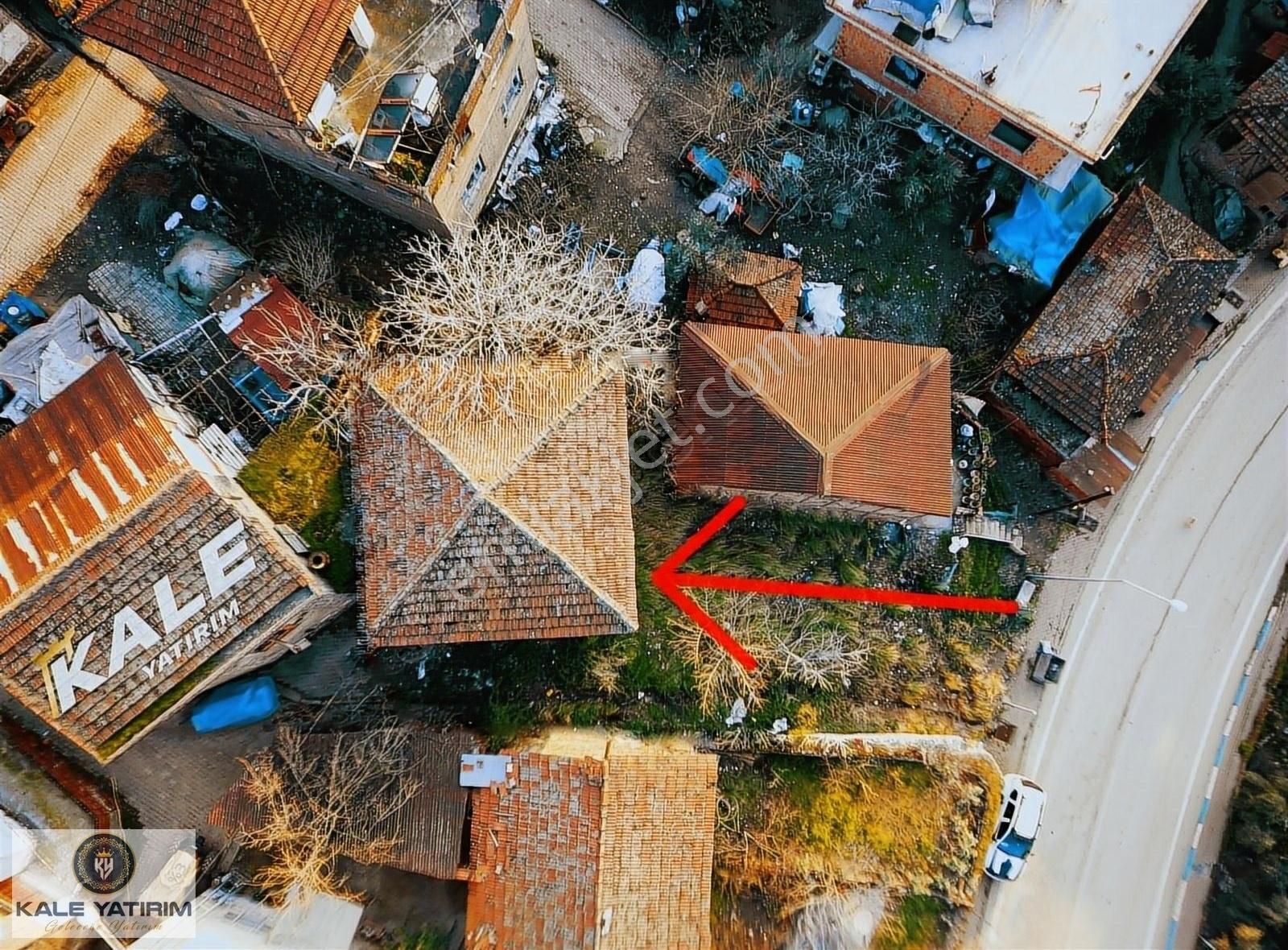 Kaleden 112m² Arsa Üzerinde Full Göl Manzaralı Tarihi Köy Evi - Görsel 4