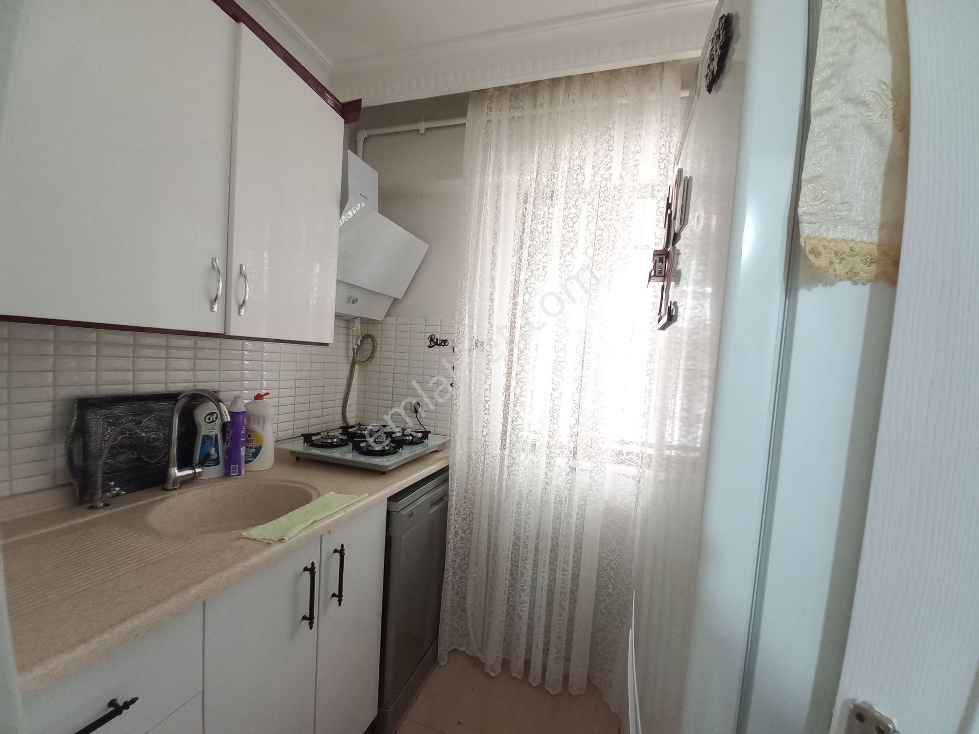 Şeref Emlak Gaziosmanpaşa Merkez Satılık Yüksek Giriş Daire