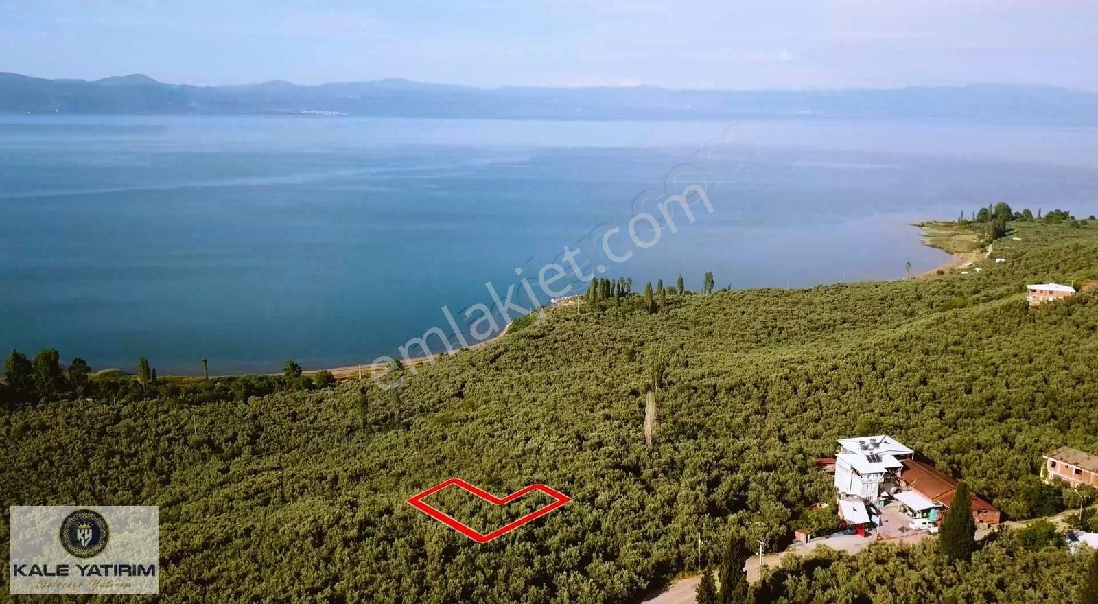Kaleden Narlıcada Köy İçinde Göl Manzaralı 504m² Elektrik Su Var - Görsel 15
