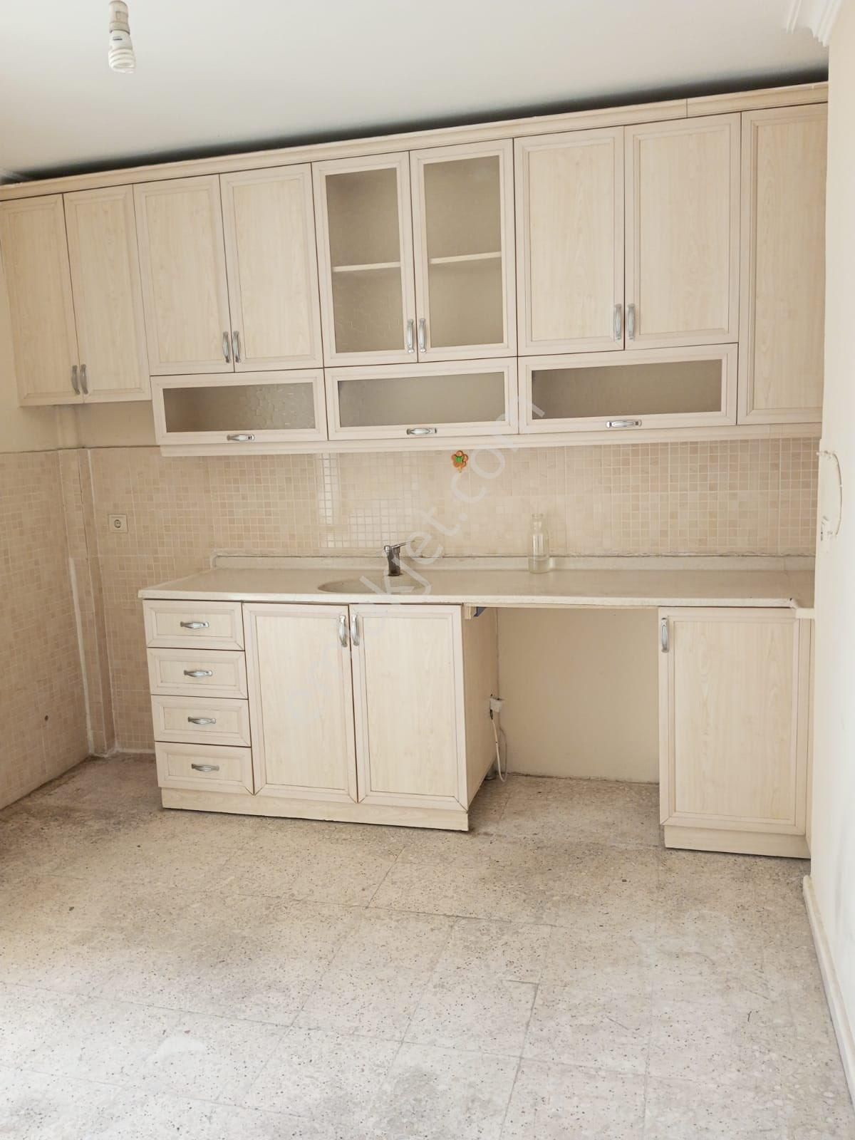 Pınar Mahallesinde Kapalı Mutfaklı 3+1 Satılık Cazip Daire