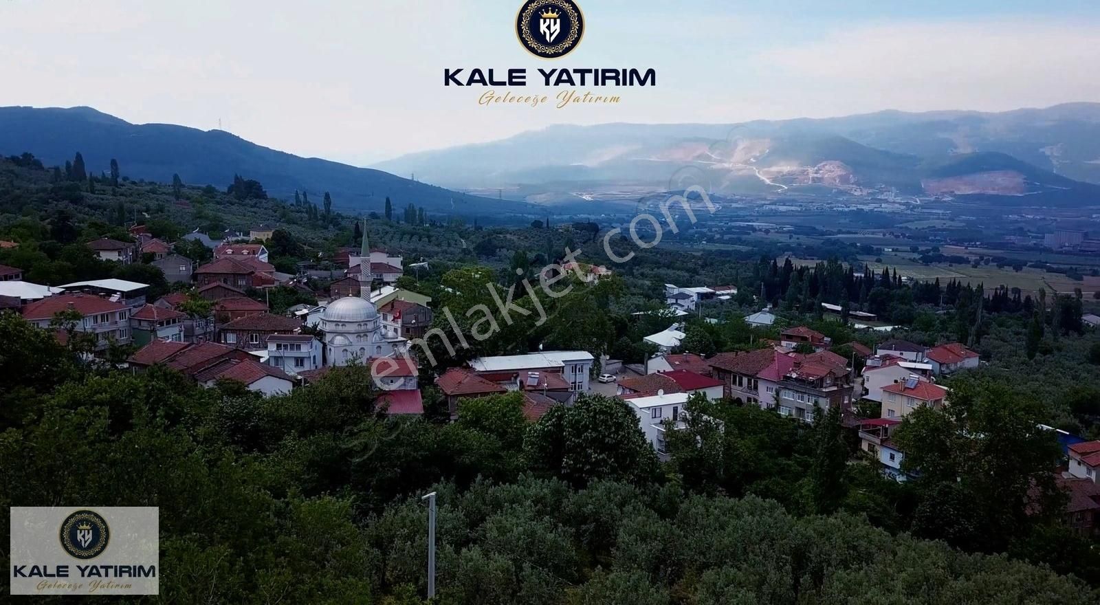 Kaleden Gemiçte Göl Manzaralı Yan Yana 2 Parsel 535m² Elektrik