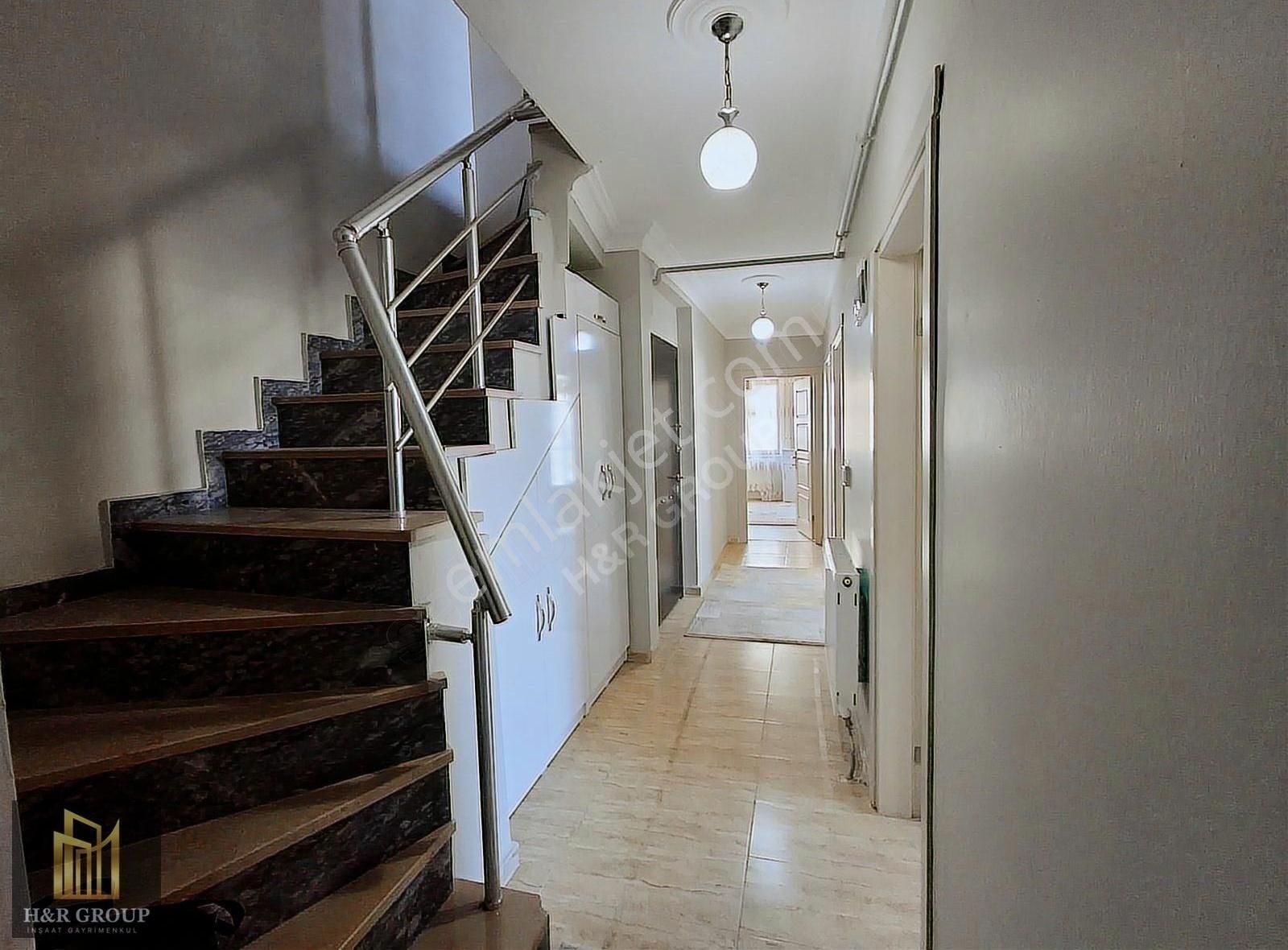 Siteler Mahallesinde 270 M2 Ferah 5+1 Full Eşyalı Dubleks Daire - Görsel 21