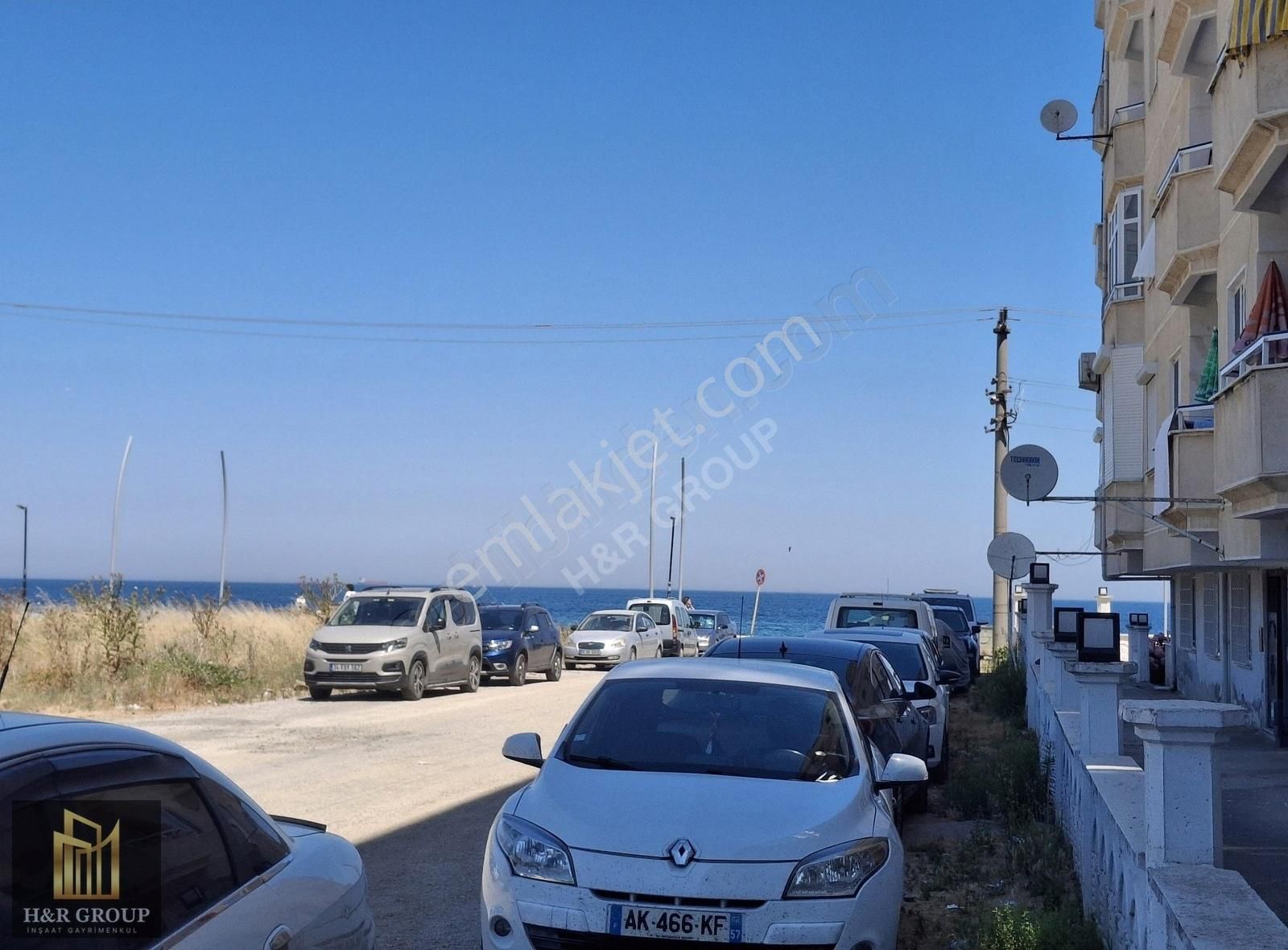 Çınarcık Teşvikiye Mevkiinde Deniz Manzaralı Arakat 2+1 Daire - Görsel 28