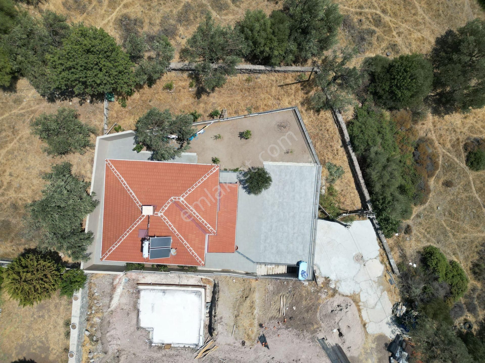 Egenin İncisi Çandarlıda Muhteşem Deniz Manzaralı Satılık Villa - Görsel 3