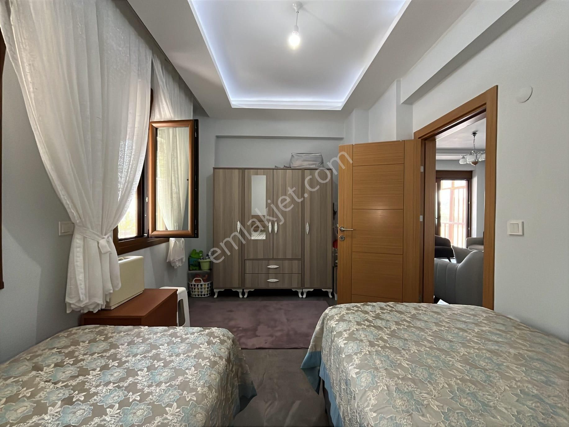 Egenin İncisi Çandarlıda Muhteşem Deniz Manzaralı Satılık Villa - Görsel 13