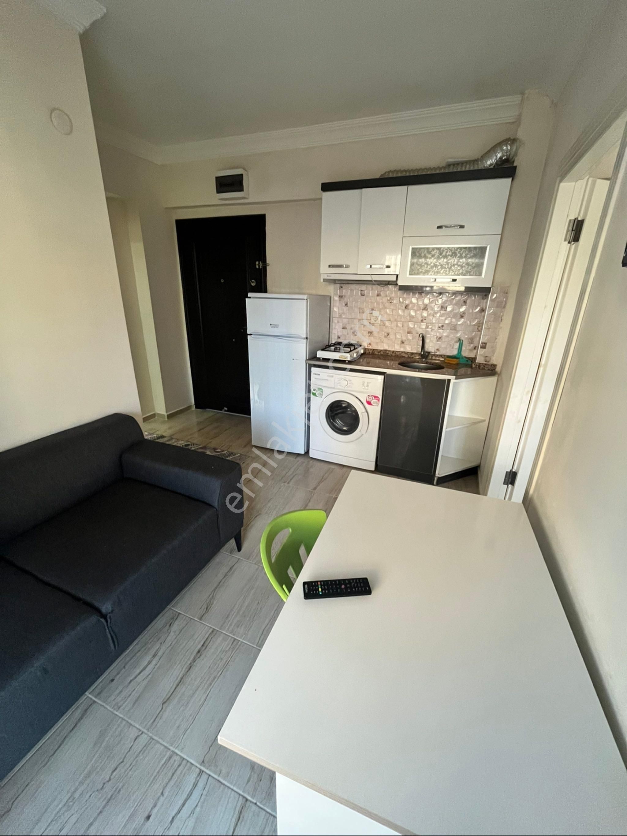 Çelikev Gayrimenkul’den Kiralık 2+1 Temiz Apart