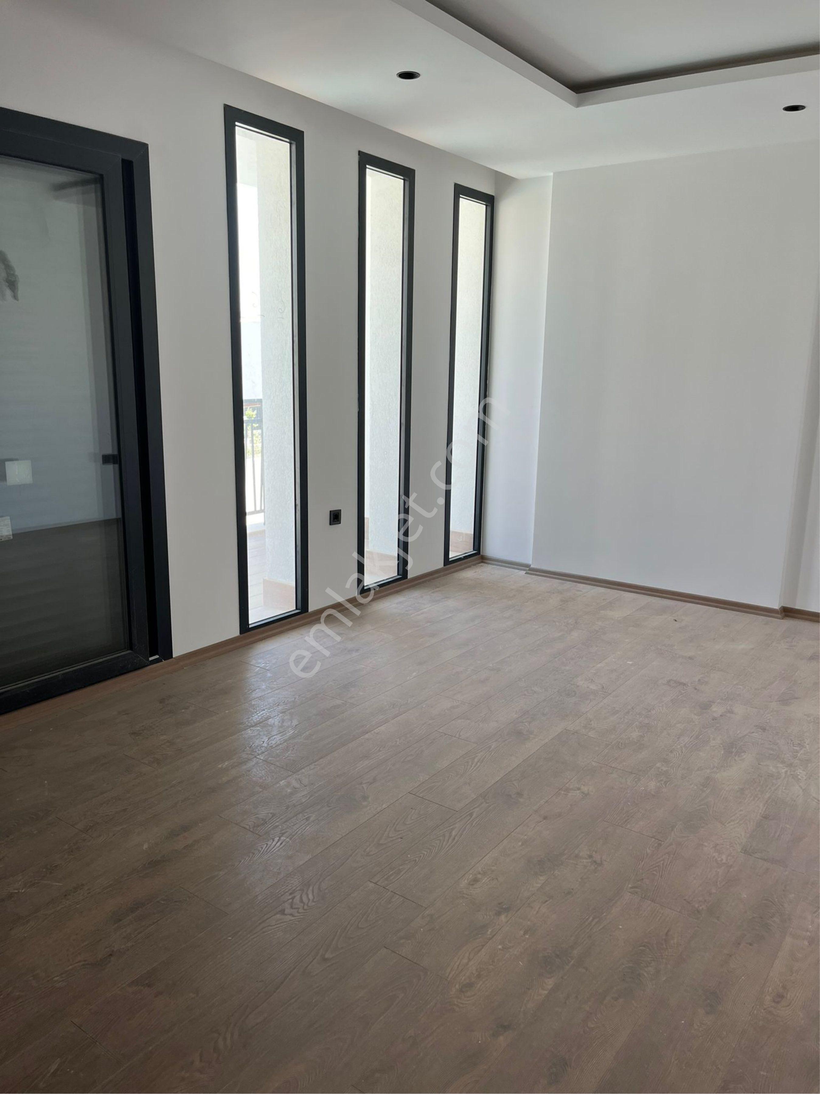Karaova'da Tek Müstakil 4+1 Sıfır Satılık Villa - Görsel 13