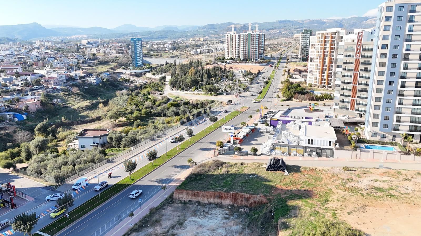 Mersin Yenişehir De Ticari Konut 0.90 Emsal Yol Cepheli Arsa - Görsel 6
