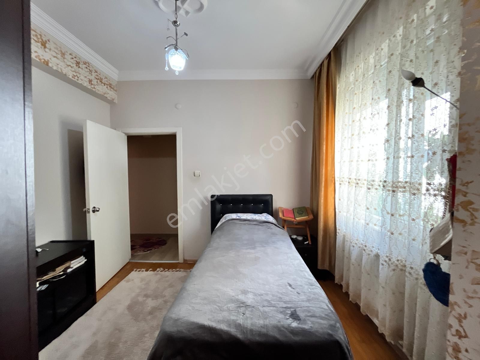 Askeriye Kampına Sahile 1 Dk. Doğalgazlı Ayrı Mutfak Bakımlı 3+1 - Görsel 25