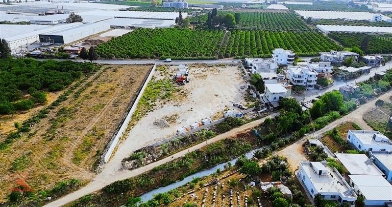 Bahçe Duvarı Ve Zemin Dolgusu Yapılmış 9.120 M2 Depolama Alanı - Görsel 2