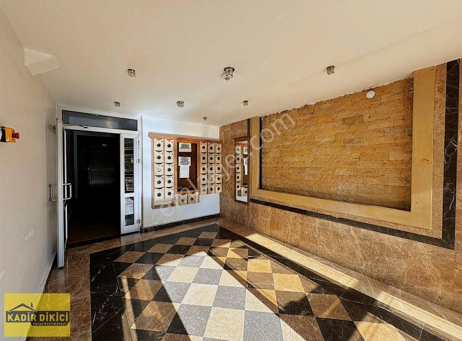 Kadir Dikici'den Melikşah Mahallesinde Site İçi 3+1satılık Daire - Görsel 2