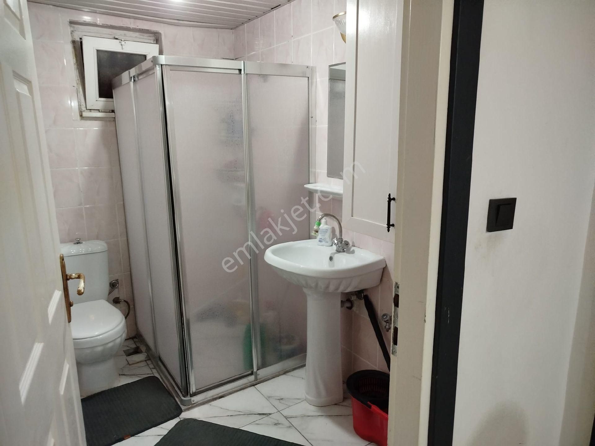 Osmangazi Mahallesinde Site İçerisinde 3+1 Satılık İskanlı Hasarsız Daire - Görsel 13