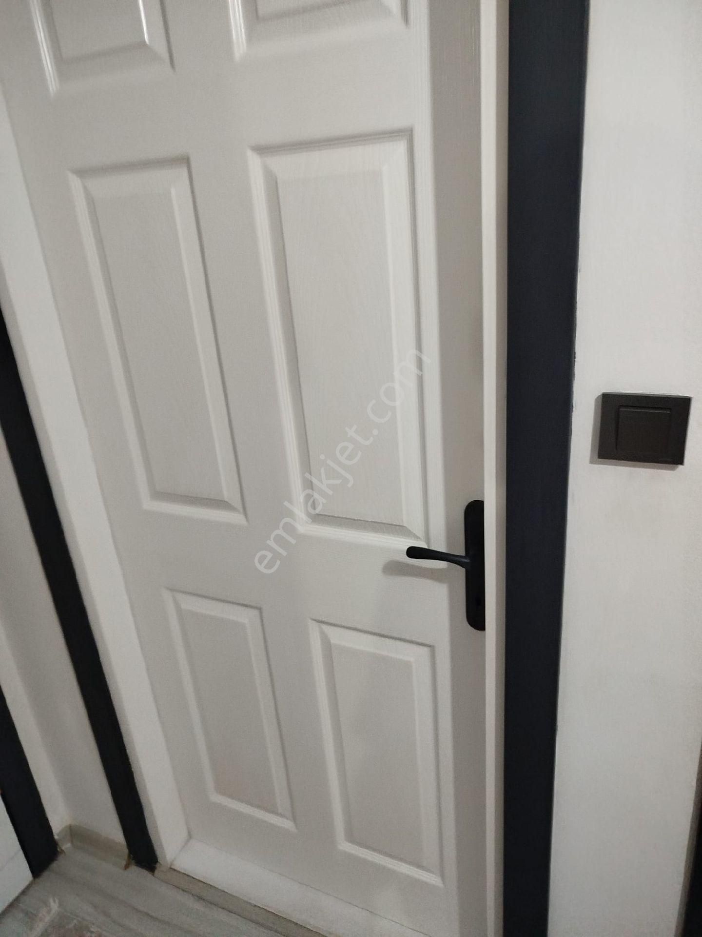 Osmangazi Mahallesinde Site İçerisinde 3+1 Satılık İskanlı Hasarsız Daire - Görsel 12