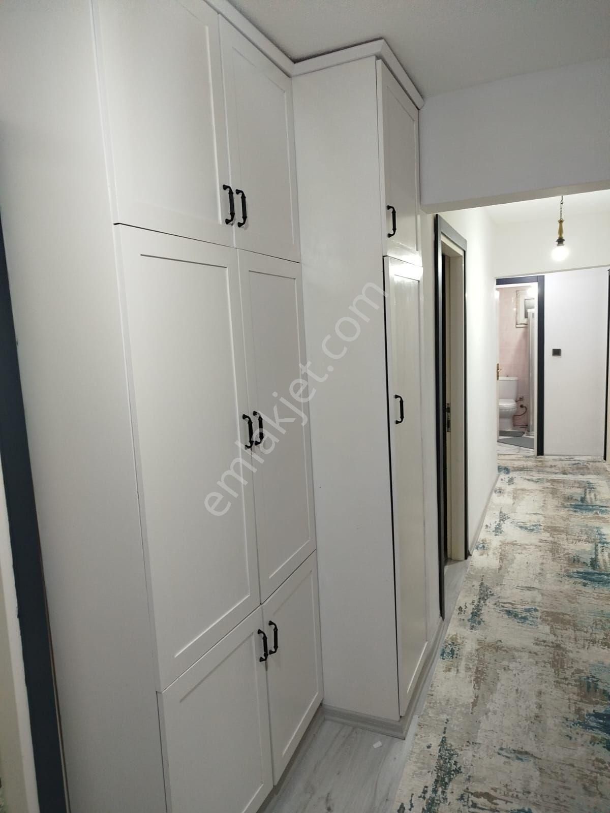 Osmangazi Mahallesinde Site İçerisinde 3+1 Satılık İskanlı Hasarsız Daire - Görsel 17