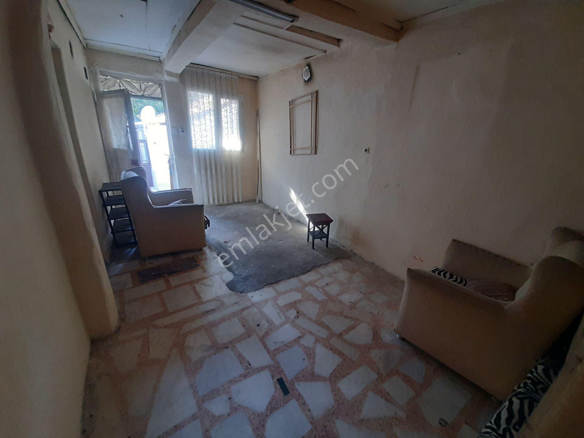 Karabağlar Eserken Te 3+1 Müstakil Bahçeli Satılık Ev - Görsel 10