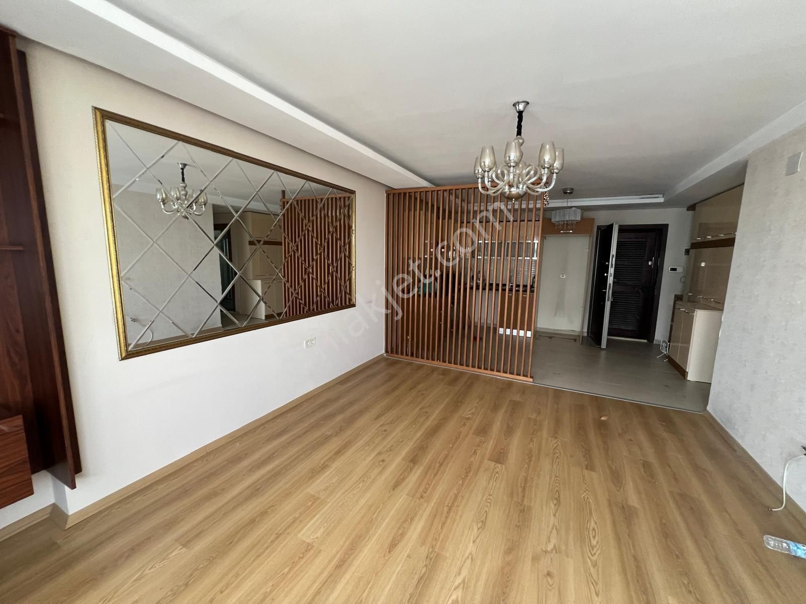 Pınar'da Site İçi Güvenlikli 2+1 Doğalgazlı Kaçmaz Fırsat Kiralık !