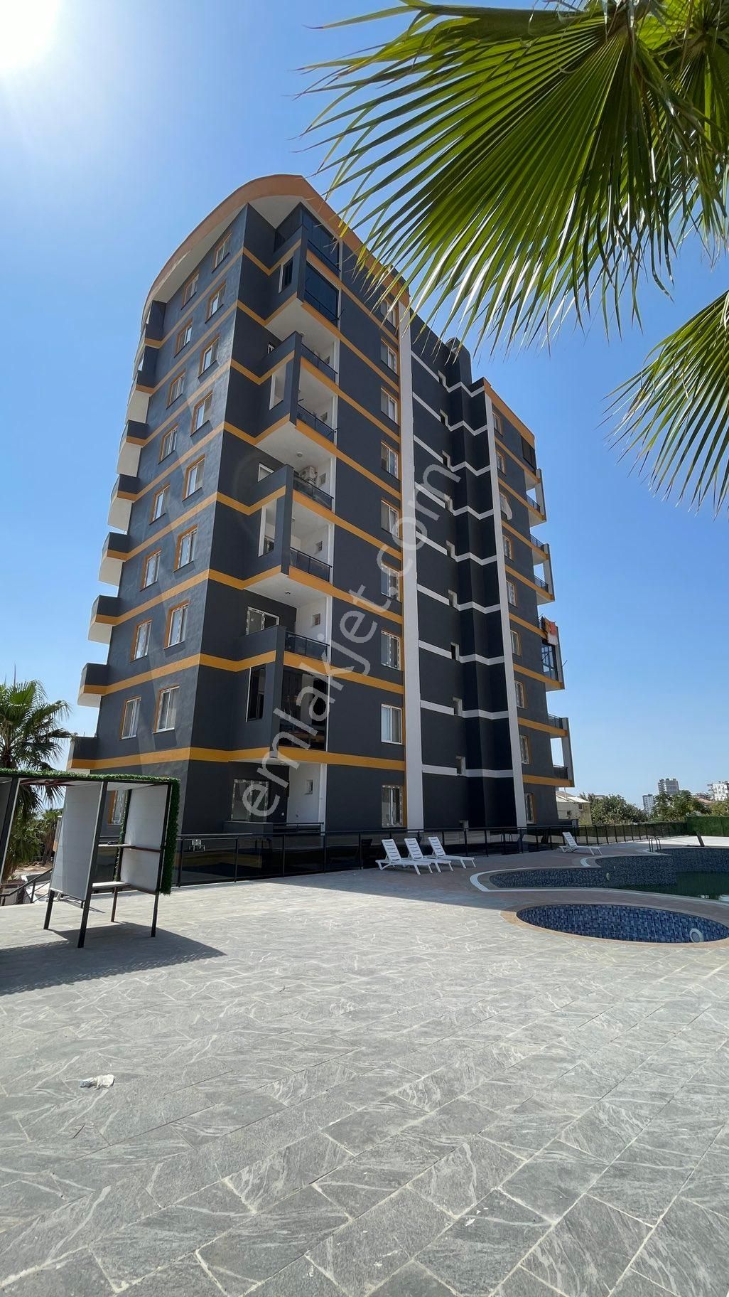 Denize 150m 2+1 100 M2 Eşyalı Lüx Daire