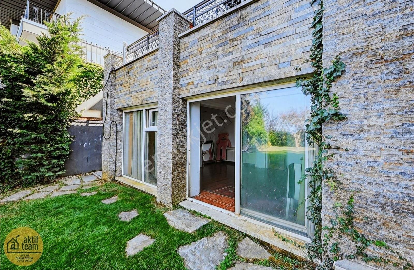 Acarkent'de Özel Konumlu, Boğaz Manzaralı Kiralık Br Villa - Görsel 26