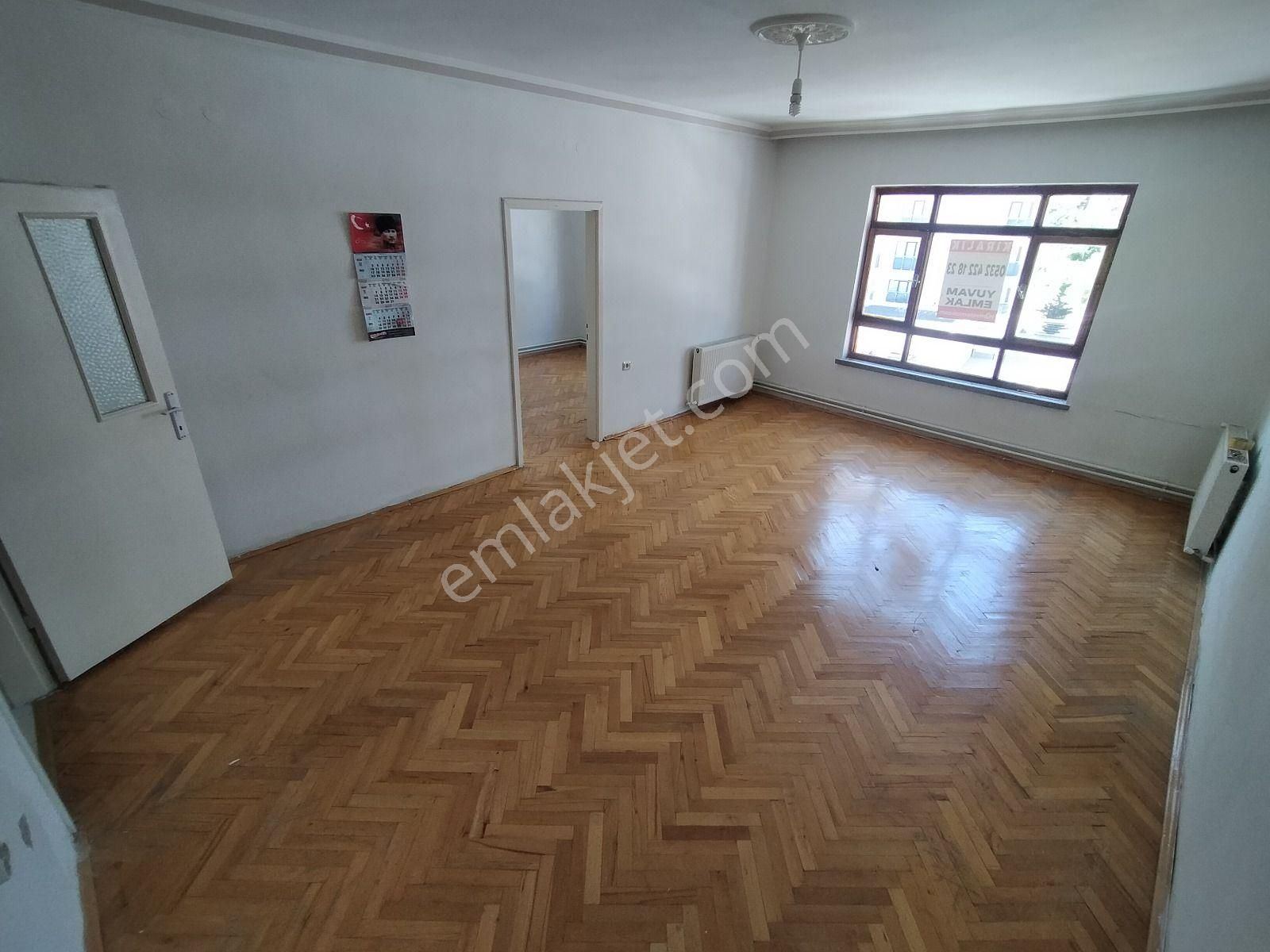 Etlik Lise Yakını Gata Ve Şehir Hastanesine Tek Vesait 3+1 Katta Kiralık