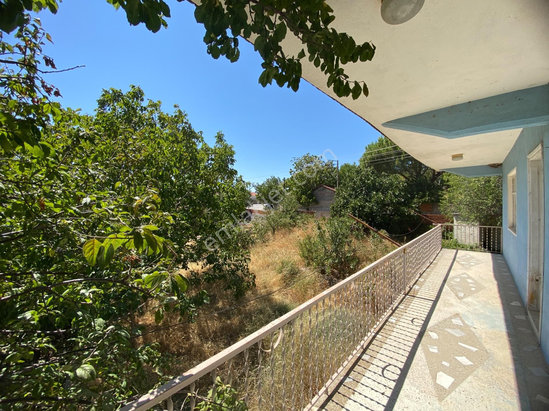 Bergama Kozak Karaveliler’de Satılık Köy Evi Ve Arsası - Görsel 16