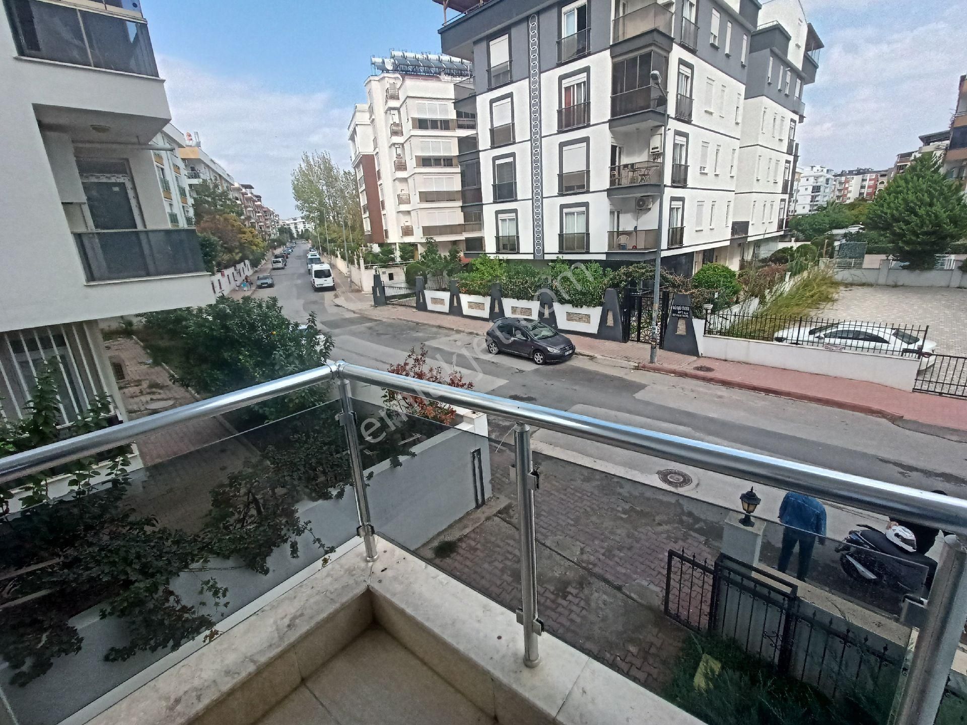 Antalya Konyaaltı Hurma'da 2+1 Havuzlu İkinci Kat Ayrı Mutfaklı Satılık Daire - Görsel 26