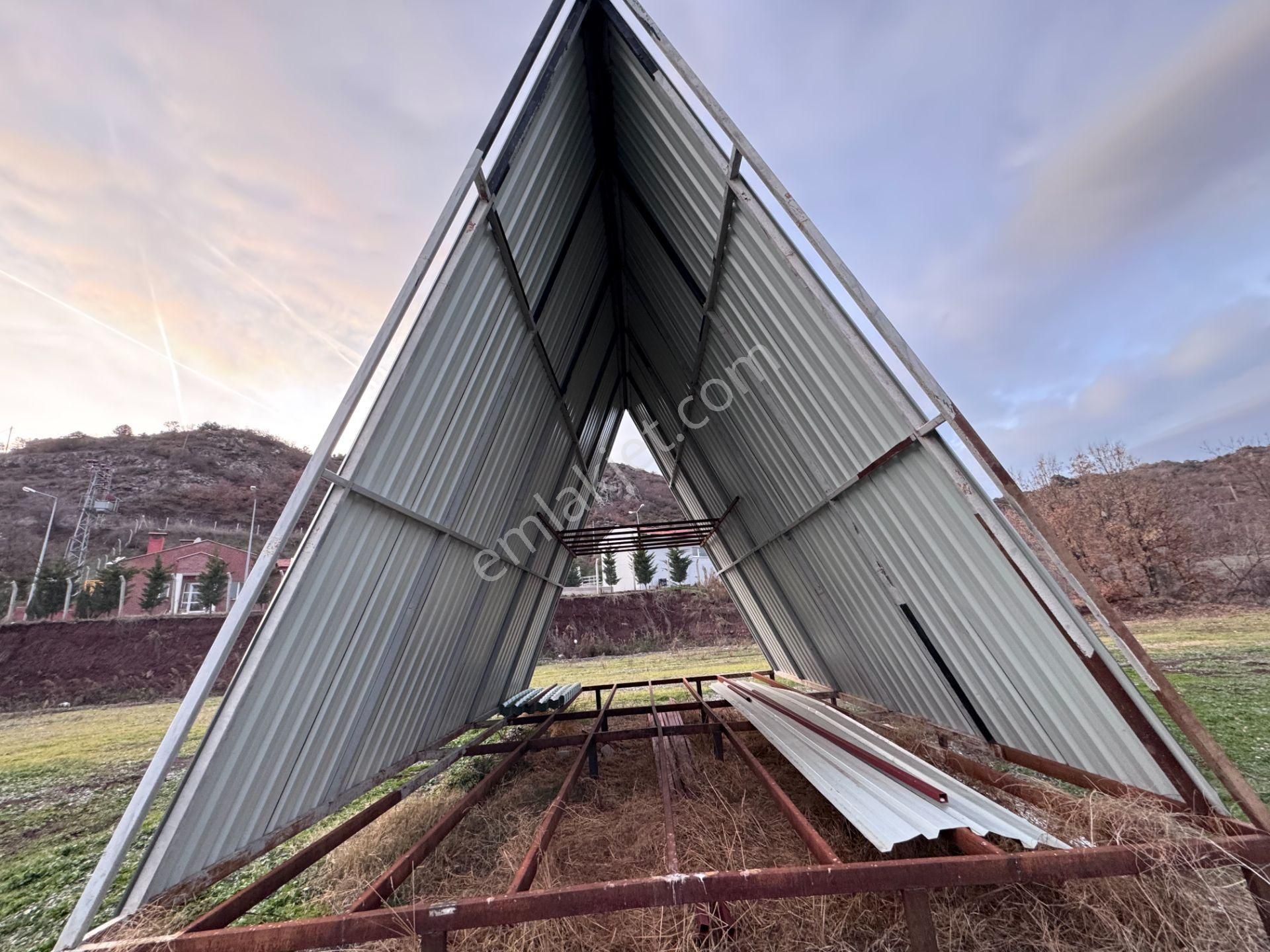 Almus'ta Göle Sıfır Müstakil Tek Tapulu 1600m2 Arazi - Görsel 2