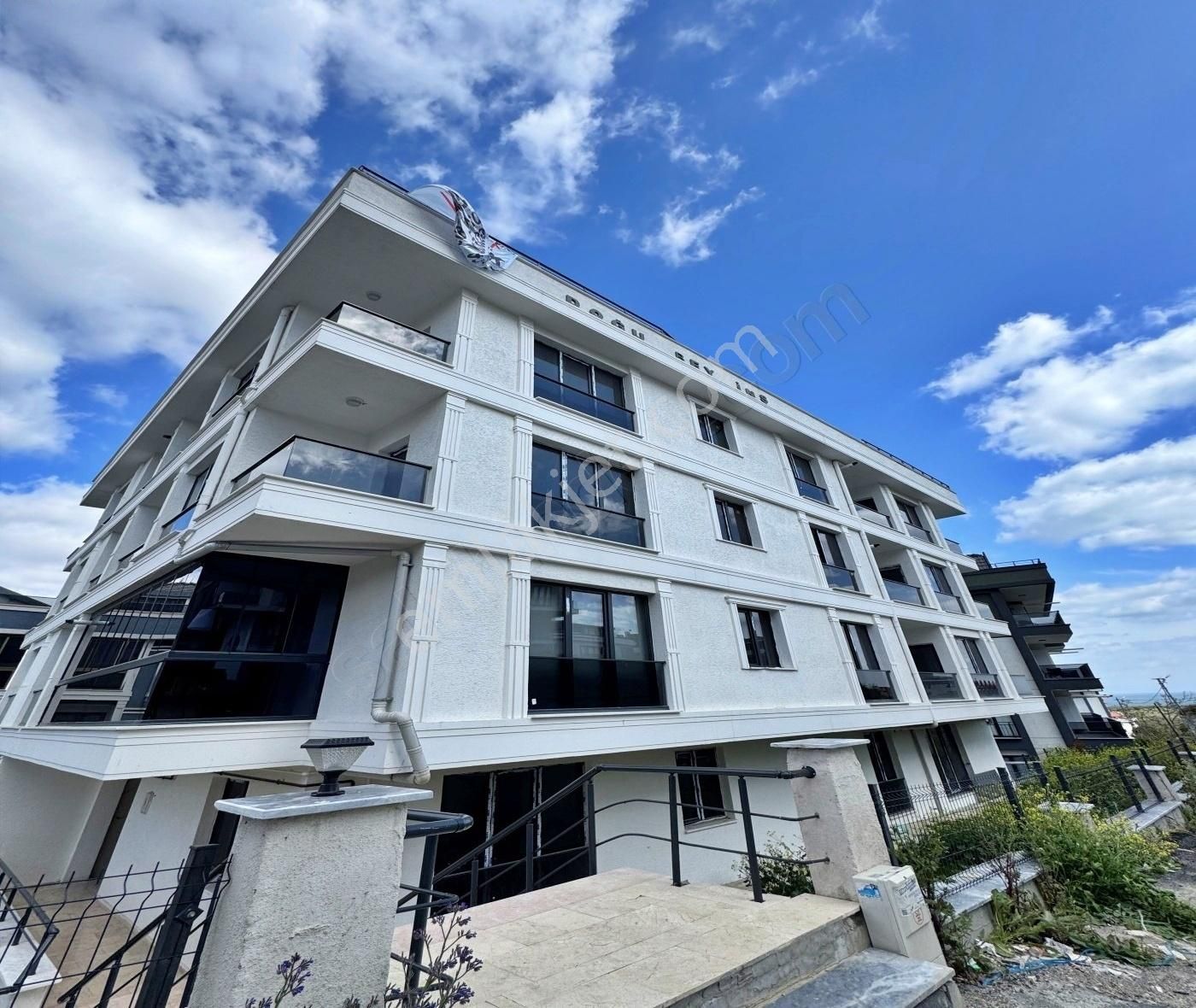 Kavaklı Mah'de Sahile Yakın Kelepir 2+1 115m2 Sıfır Daire