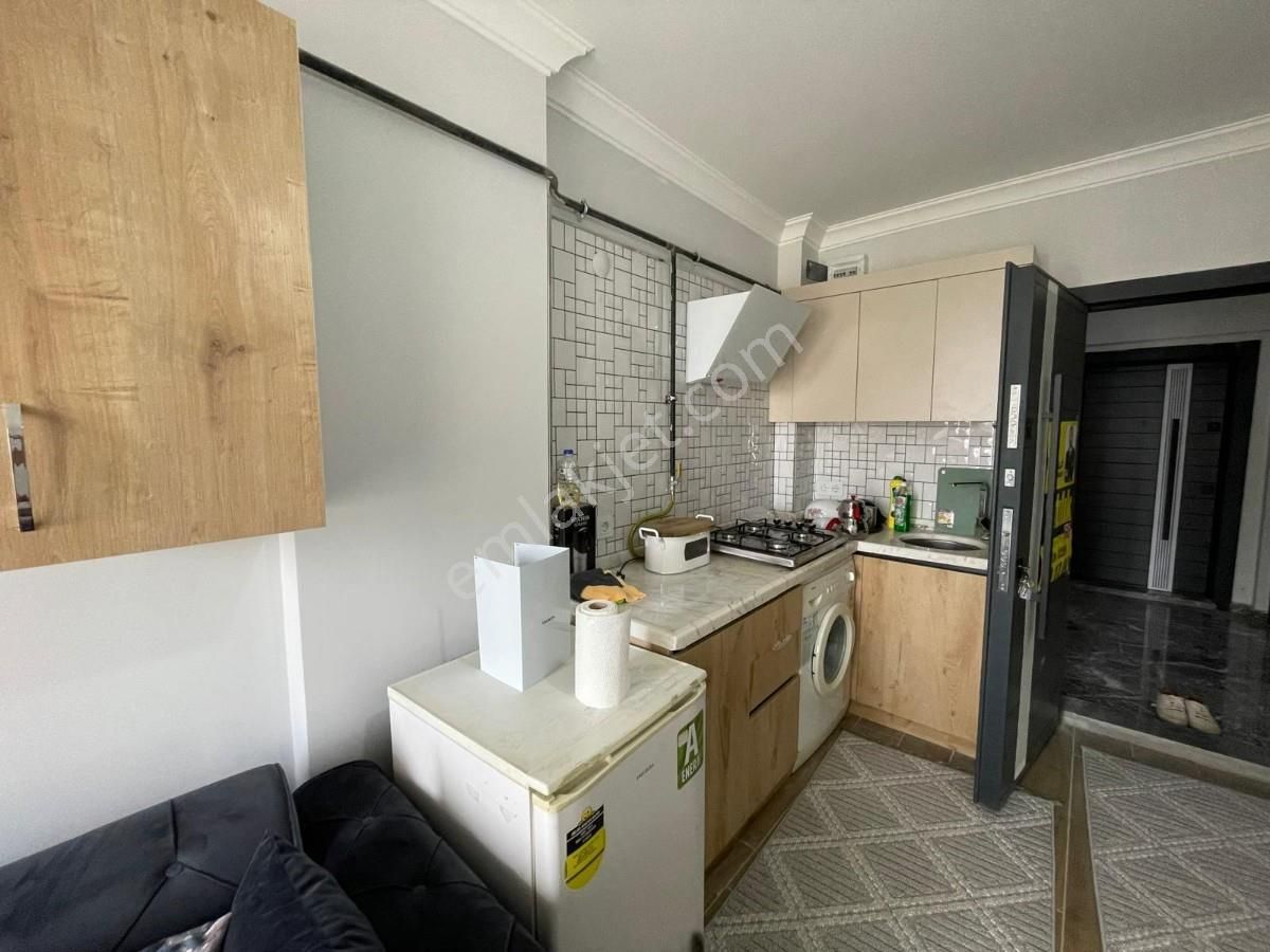 Serdivan Kemalpaşa Sıfır Full Eşyalı 1+1 Giriş Kat Kiralık Daire