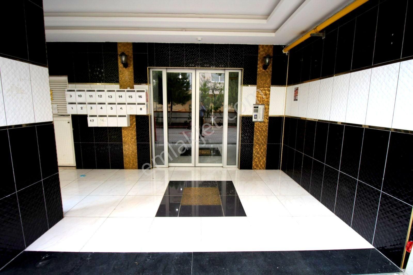 Menderes'de D.ğazlı+ç.oyun Parklı+çift Bny.+gyn.odalı+anks.setli - Görsel 13