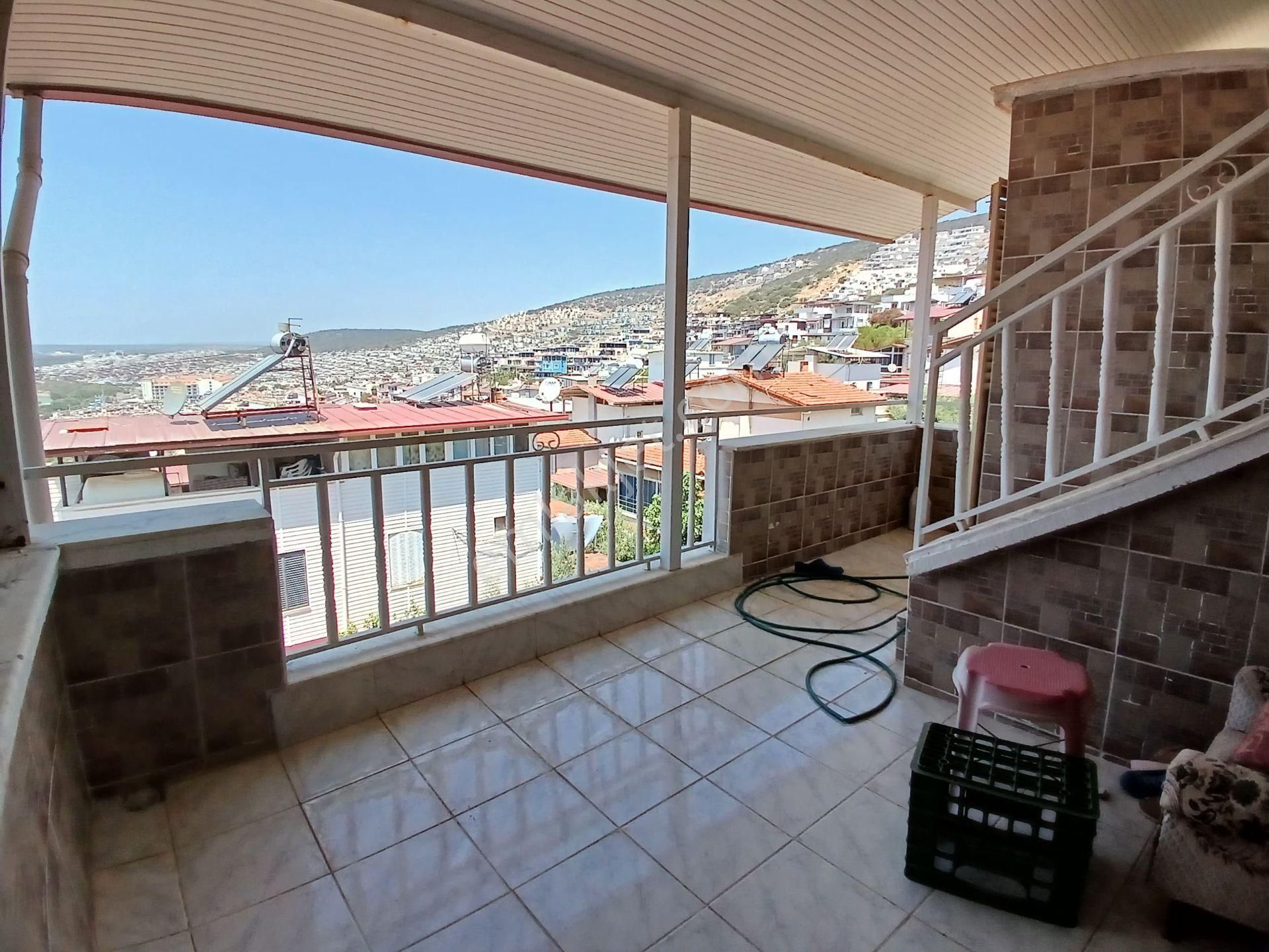 Re/max Cool'dan Kerem Sitesinde Deniz Manzaralı 3+1 İkiz Villa - Görsel 35