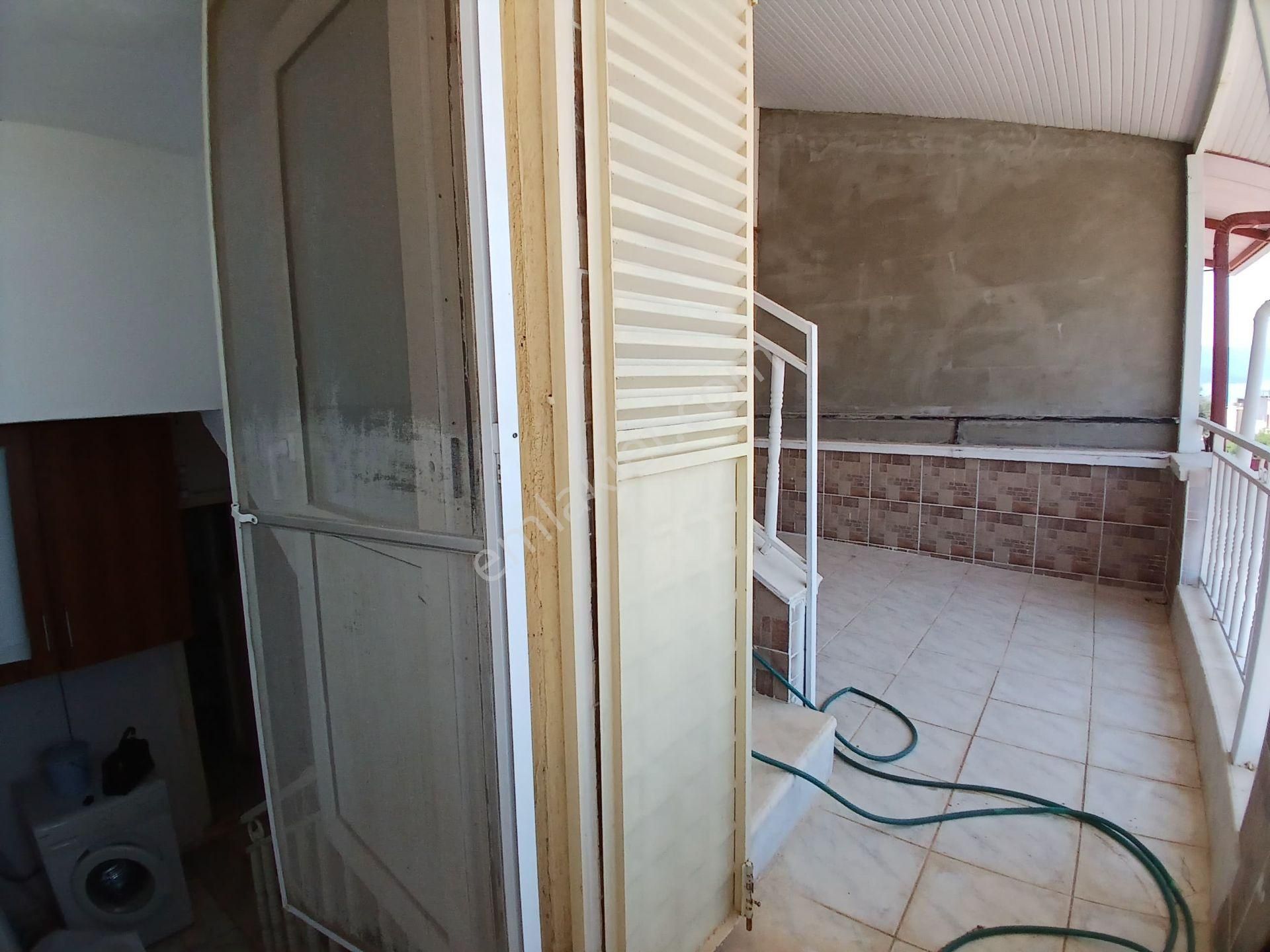 Re/max Cool'dan Kerem Sitesinde Deniz Manzaralı 3+1 İkiz Villa - Görsel 33