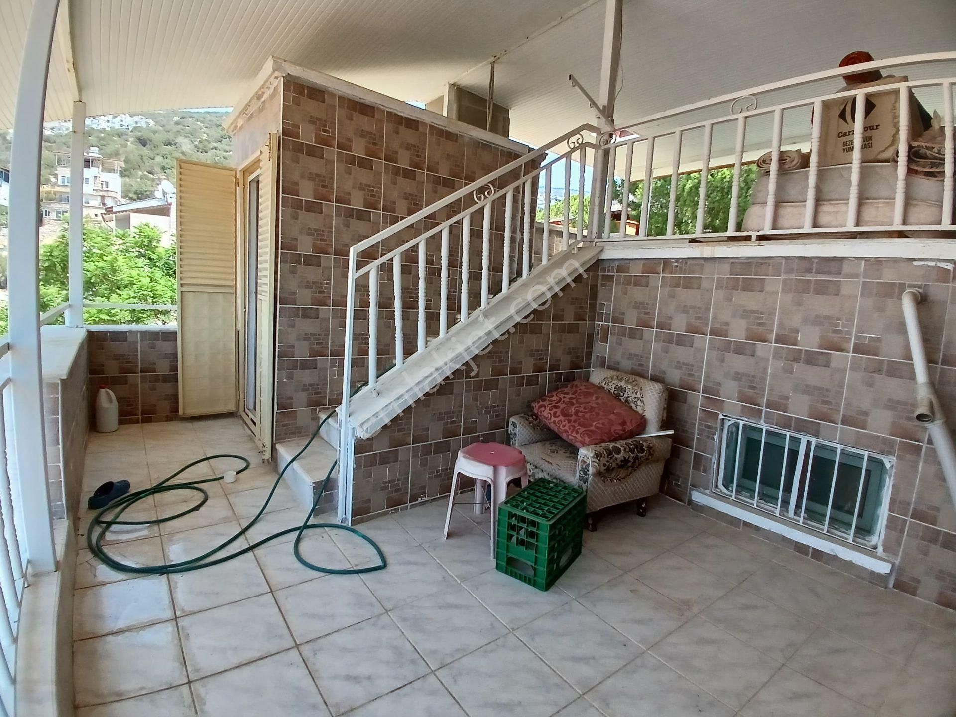 Re/max Cool'dan Kerem Sitesinde Deniz Manzaralı 3+1 İkiz Villa - Görsel 30