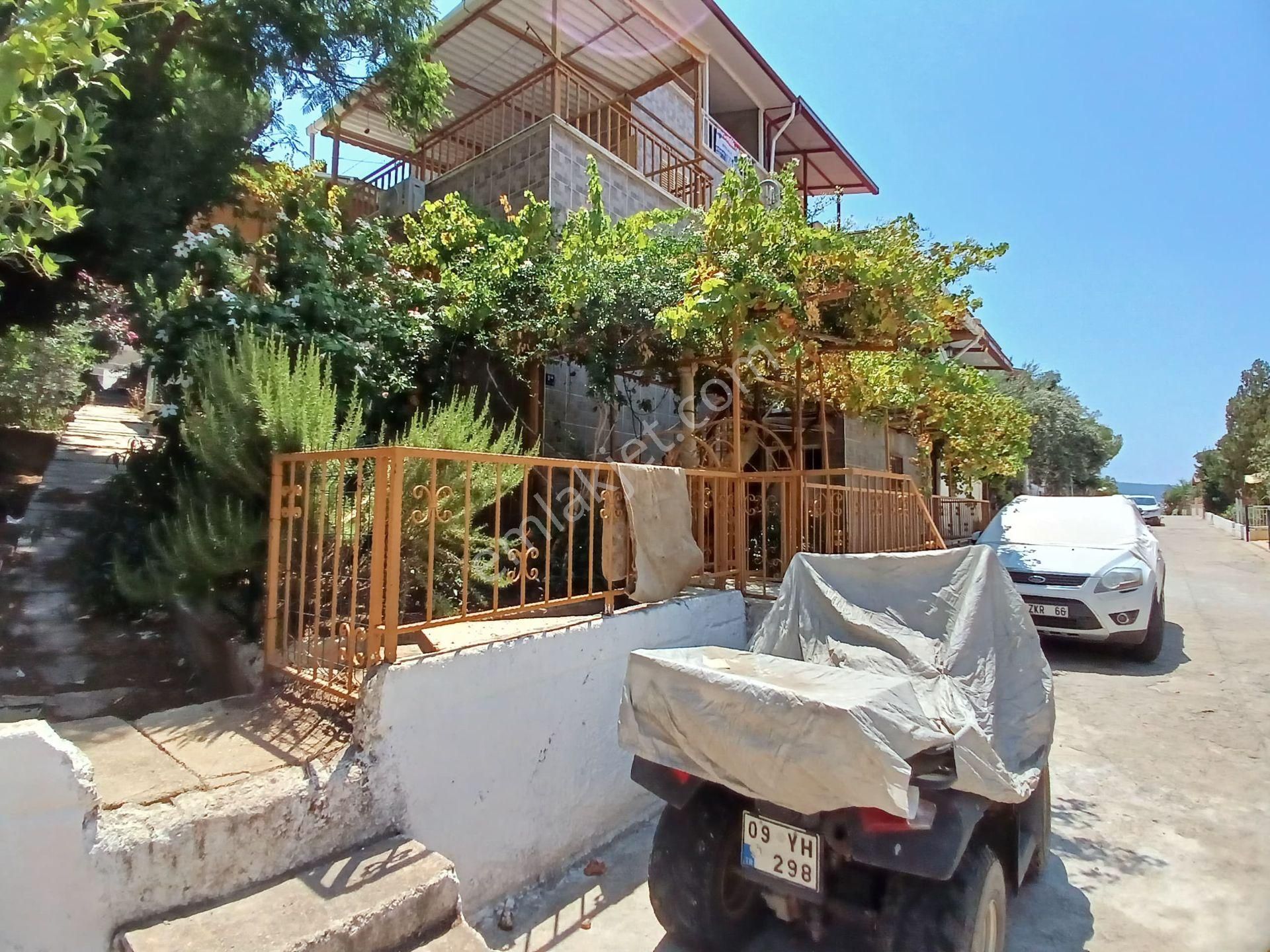 Re/max Cool'dan Kerem Sitesinde Deniz Manzaralı 3+1 İkiz Villa - Görsel 5