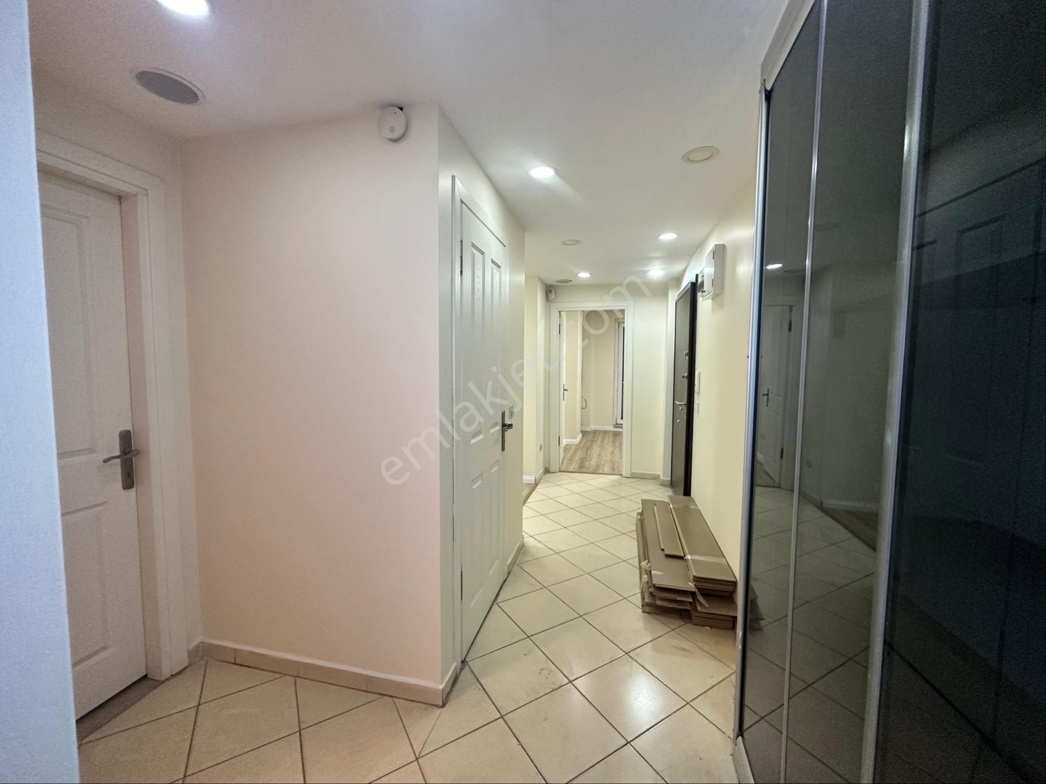 Bayrampaşa Merkez Atışalanı Caddesi Üzerinde 3+1 Daire - Görsel 15