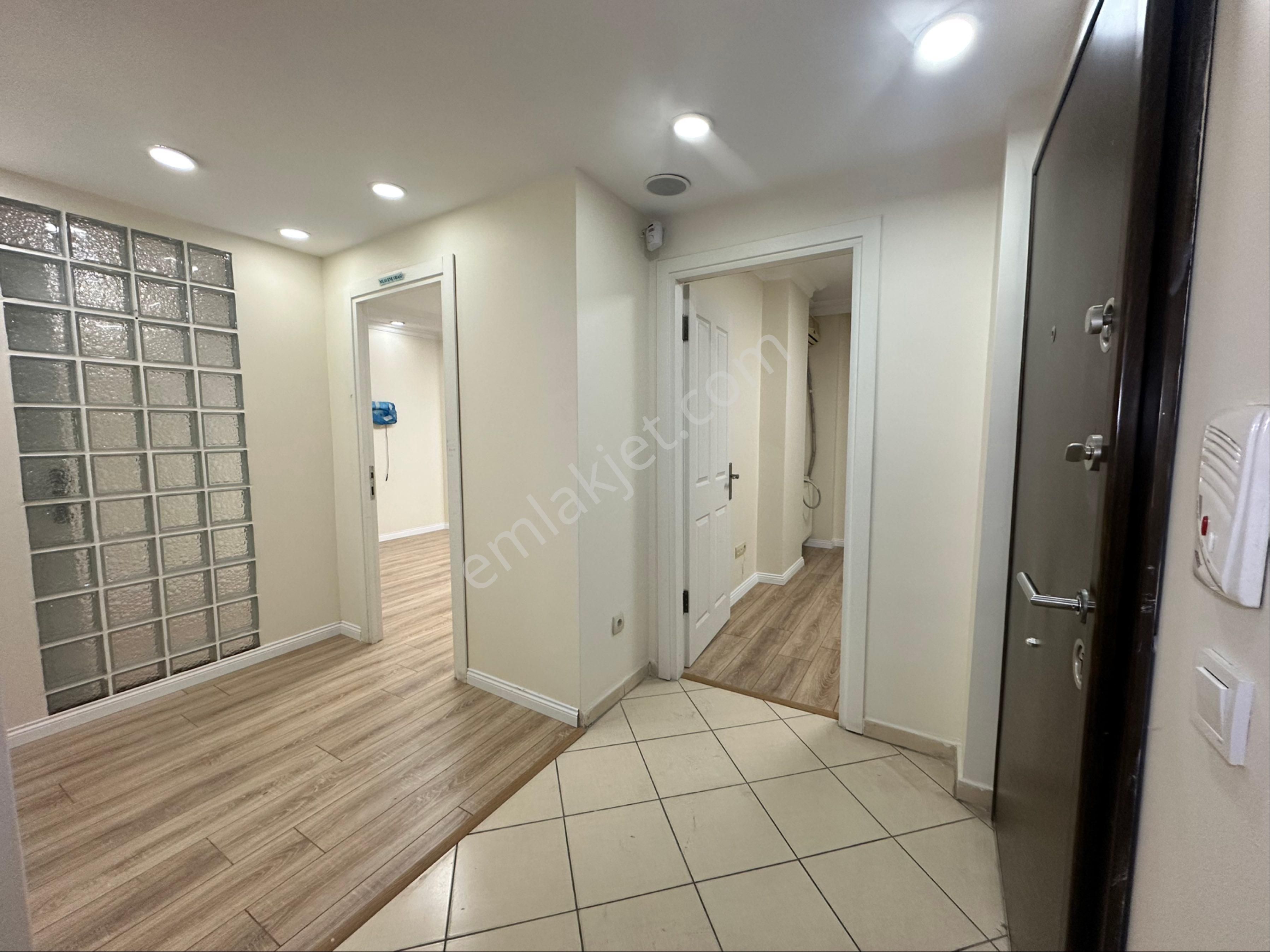 Bayrampaşa Merkez Atışalanı Caddesi Üzerinde 3+1 Daire - Görsel 14