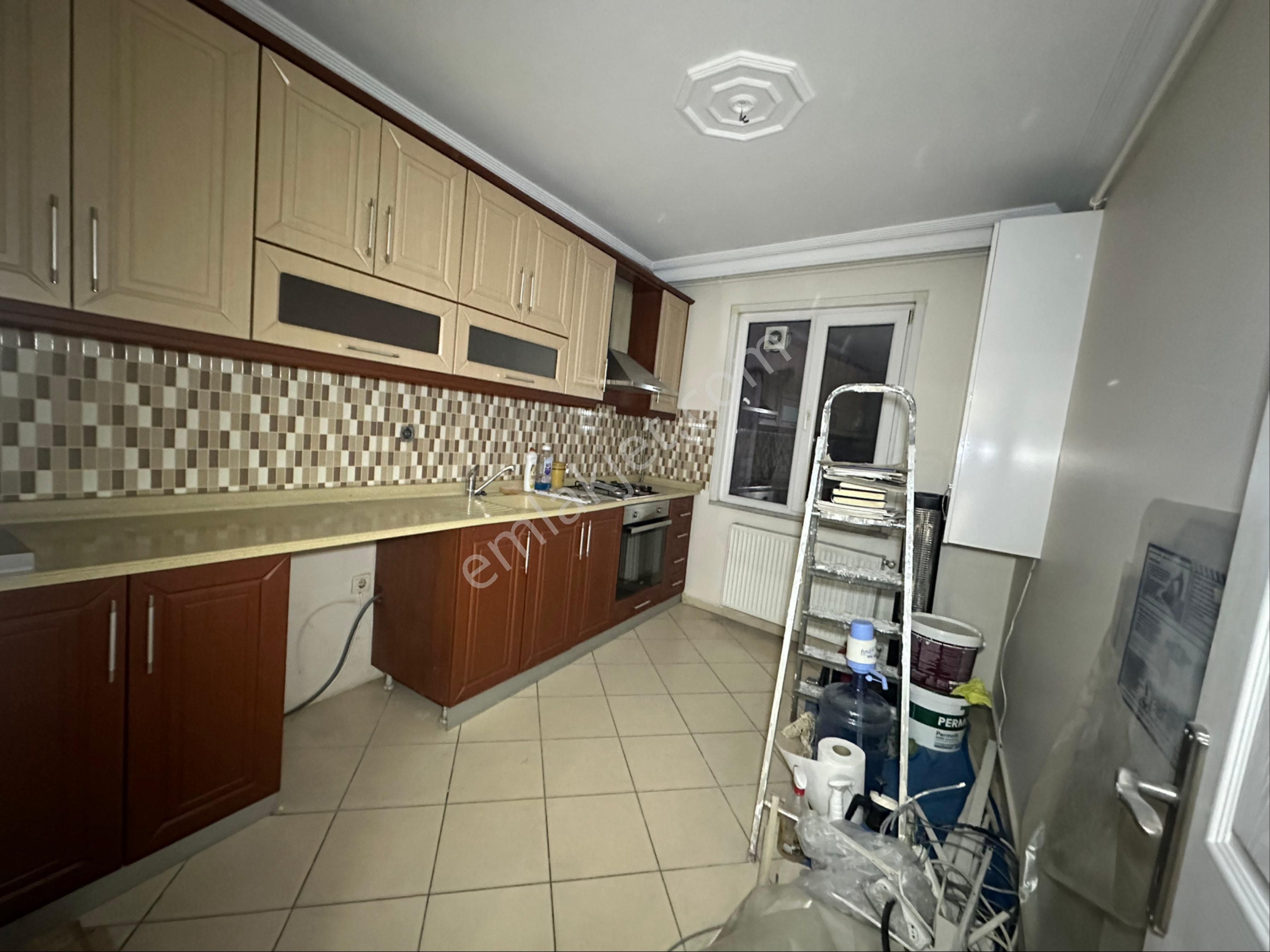 Bayrampaşa Merkez Atışalanı Caddesi Üzerinde 3+1 Daire - Görsel 11