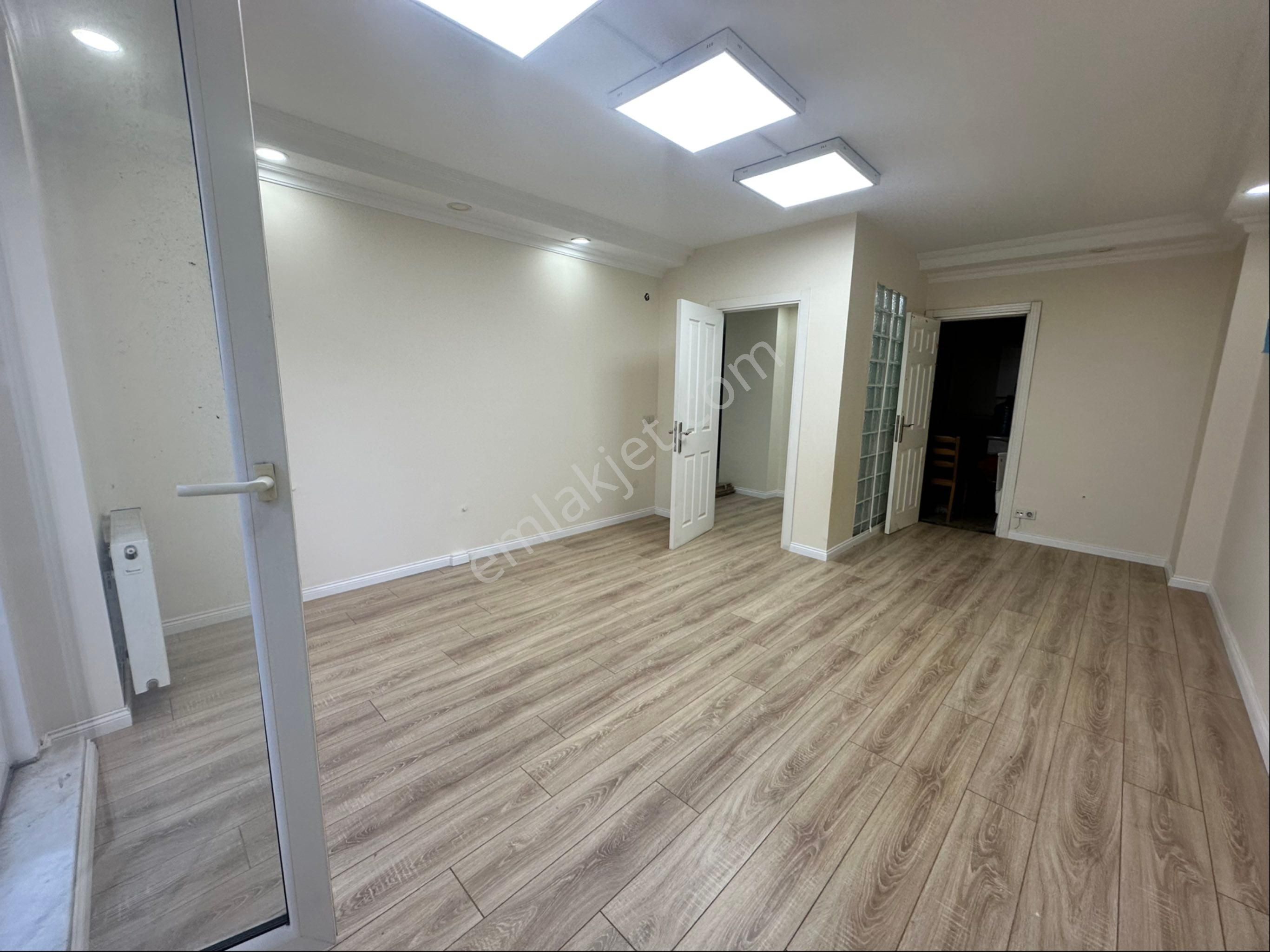 Bayrampaşa Merkez Atışalanı Caddesi Üzerinde 3+1 Daire - Görsel 4